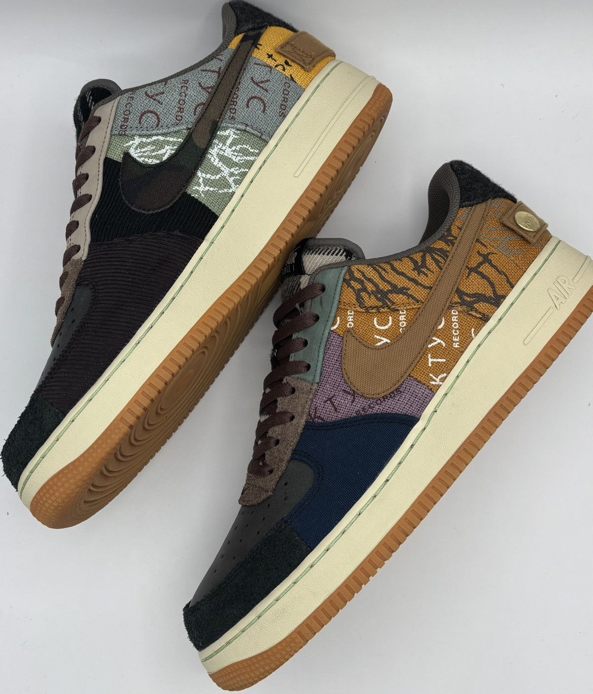 Nike × Travis Scott Nike Air Force 1 Low Travis Scott Cactus Jack Size US 11.5 / EU 44-45 - 7 Thumbnail