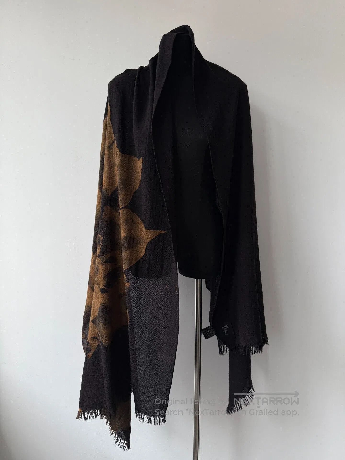 Yohji Yamamoto Yohji Yamamoto Wabi. Size ONE SIZE - 4 Thumbnail