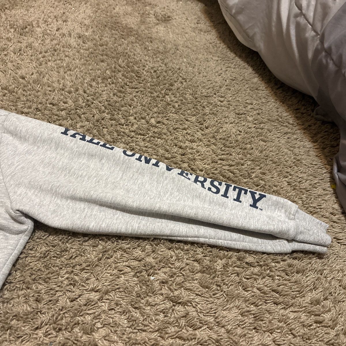 Other Grey Yale sweatshirt Size US M / EU 48-50 / 2 - 5 Thumbnail
