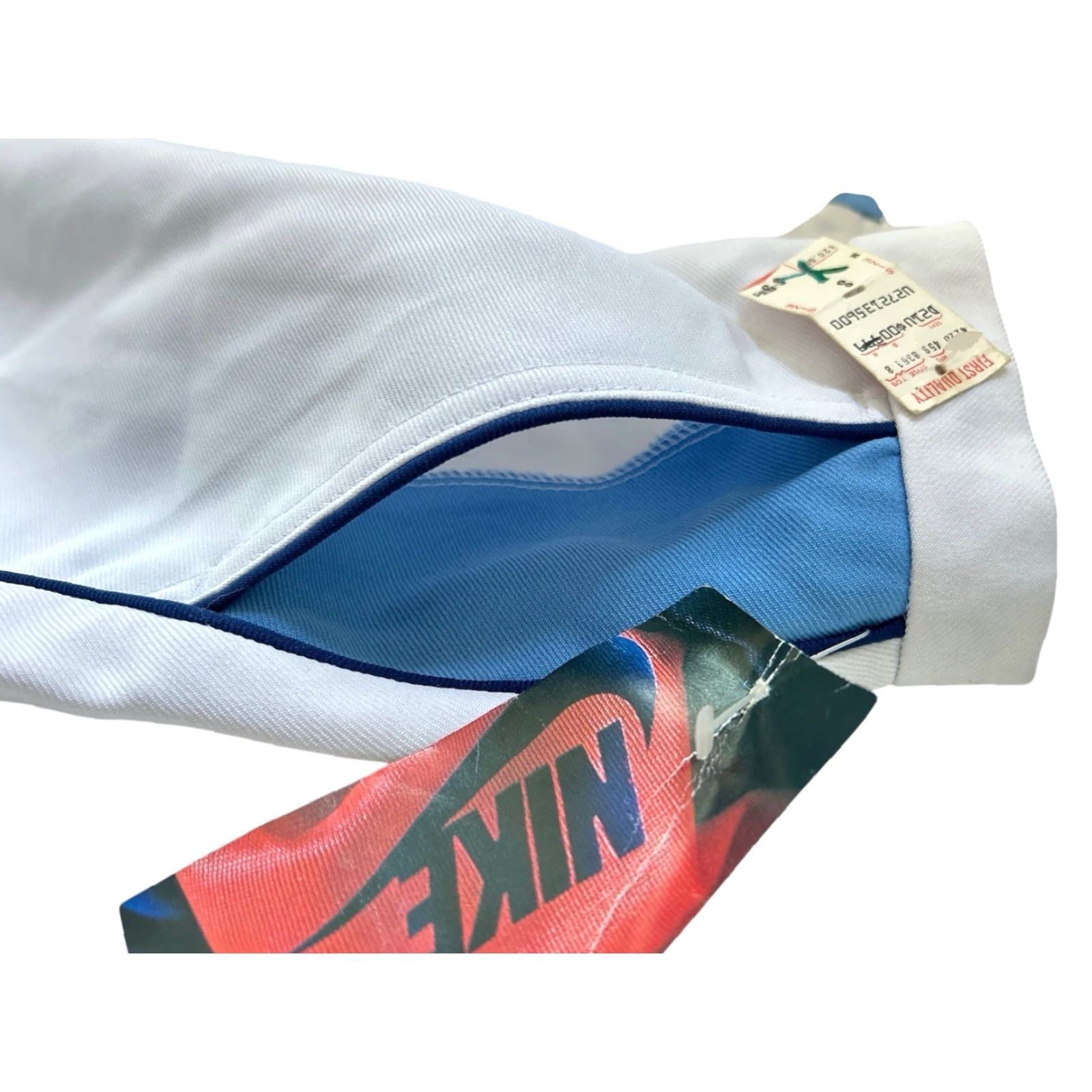 VINTAGE Nike Skirt Womens S 80s Tennis White 12 Waist 14.5 Length Deadstock NWT Front Pockets Back Closure Embroidered Swoosh Caroli...