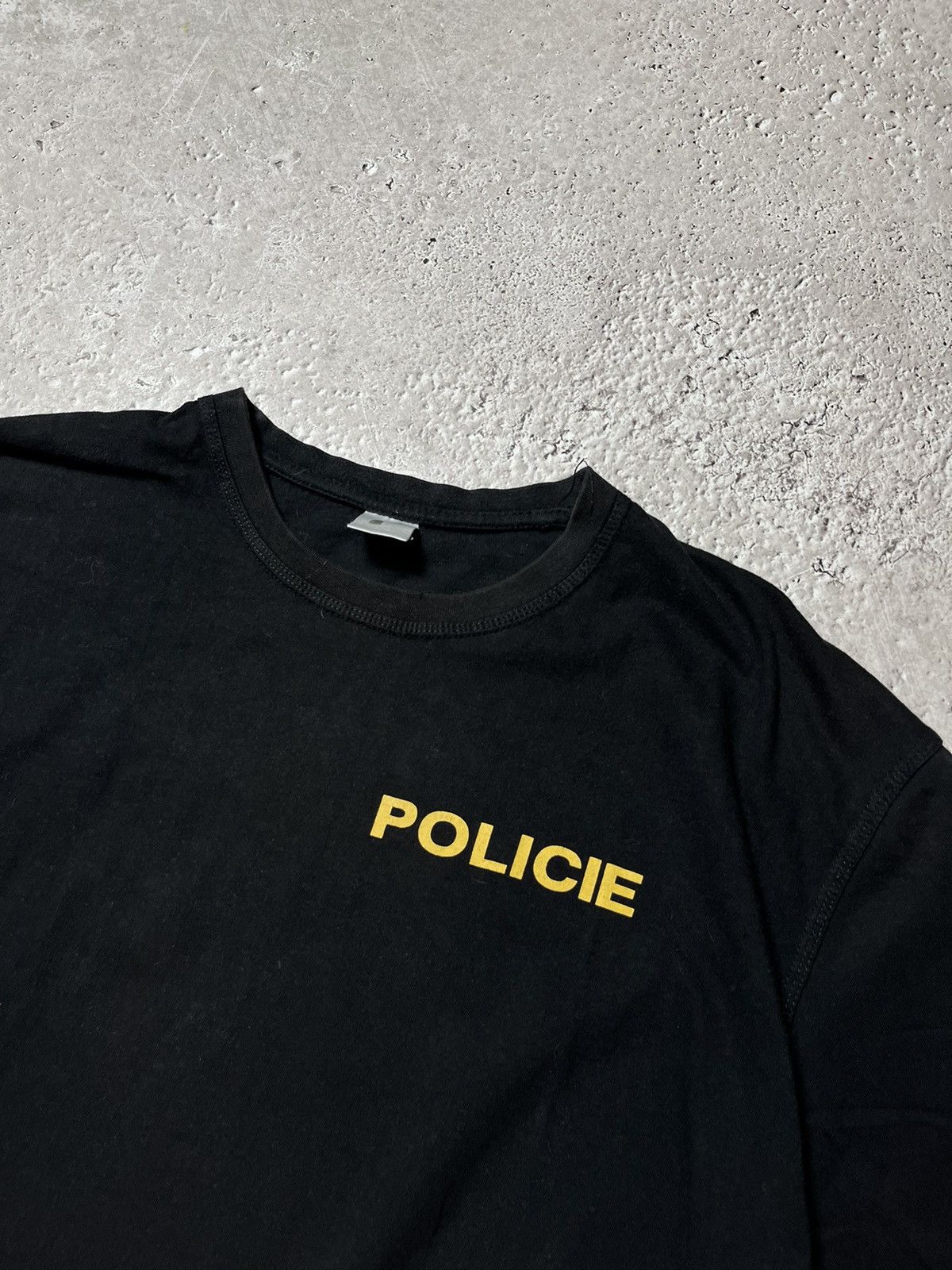 Japanese Brand × Vintage Policie Police polizei vetements tee t-shirt vintage Size US XL / EU 56 / 4 - 4 Thumbnail
