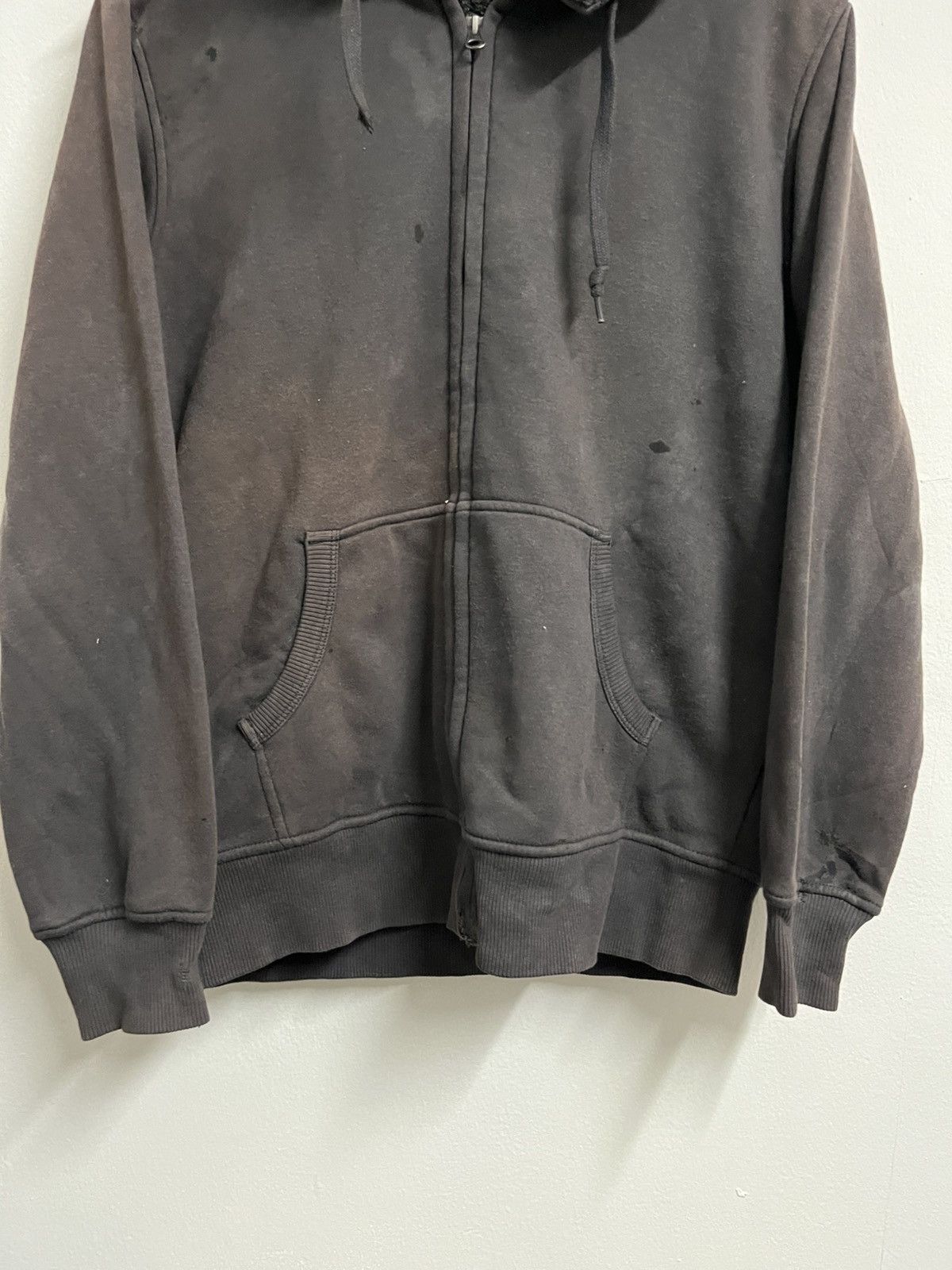 Japanese Brand uniqlo perfect faded distressed homeless hoodie Size US L / EU 52-54 / 3 - 4 Thumbnail