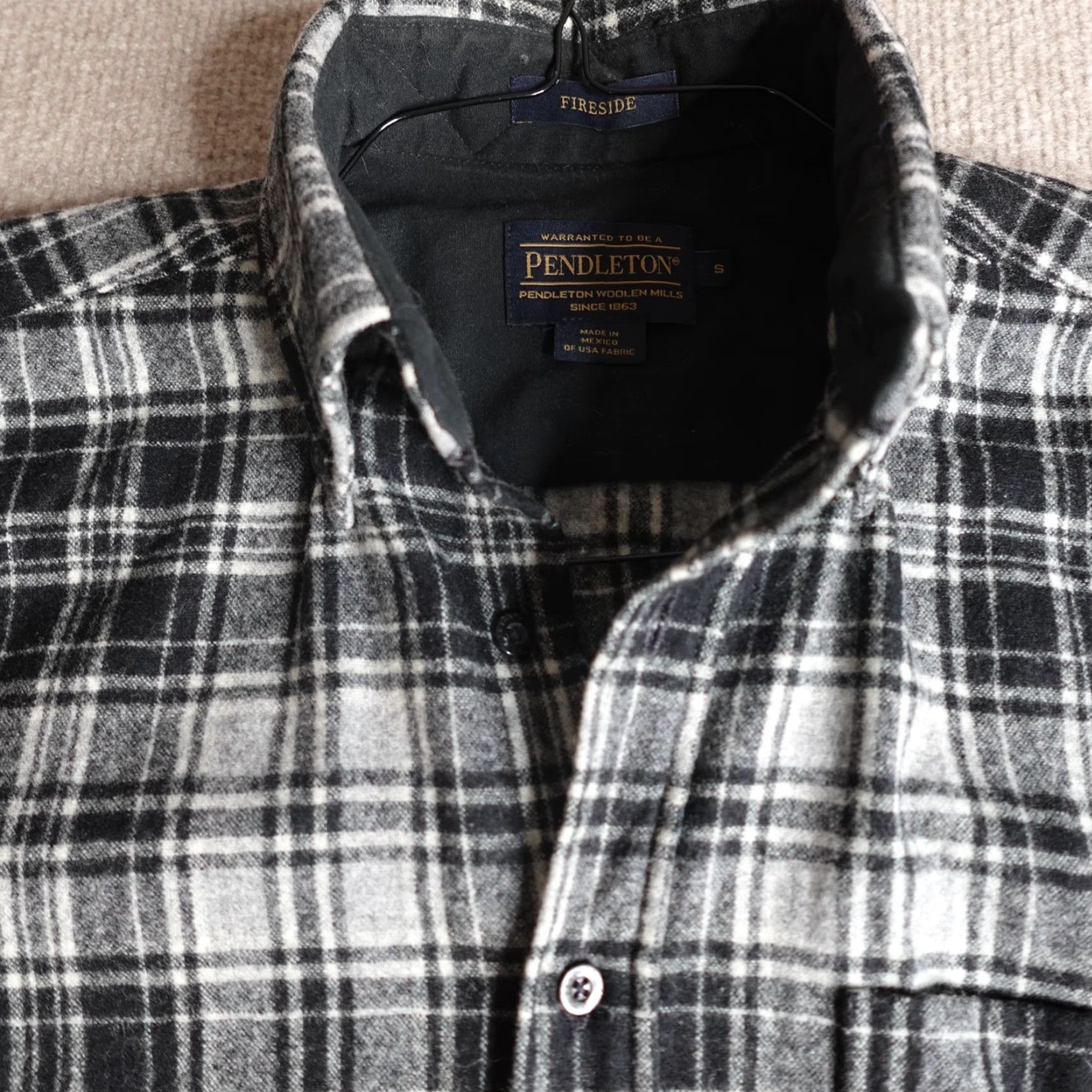 Pendleton VINTAGE Pendleton Shirt Men Small Gray Black Plaid Wool Drummond Tartan Fireside Button Down Size US S / EU 44-46 / 1 - 2 Thumbnail