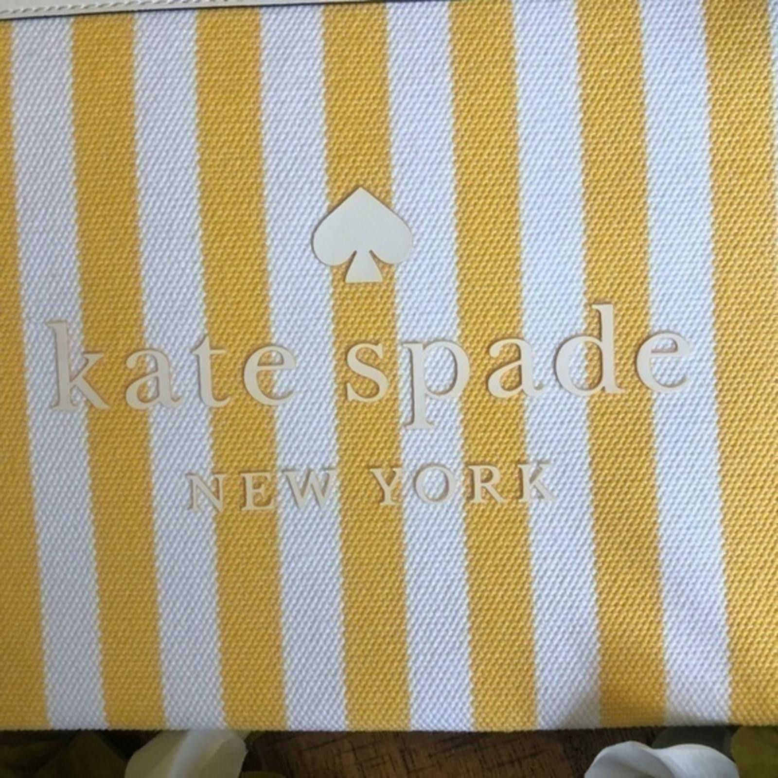 Kate Spade Kate Spade Yellow Striped Pouch NWT Size ONE SIZE - 2 Thumbnail