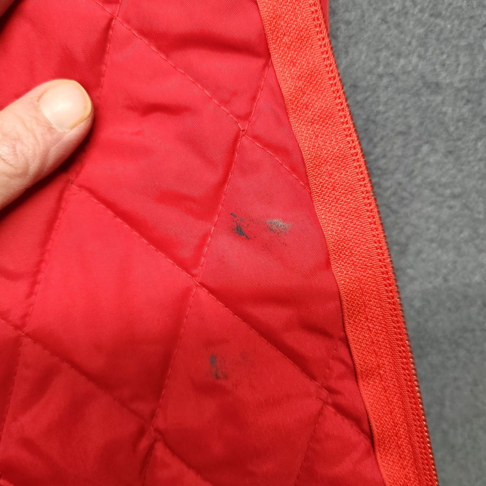 Vintage VINTAGE Duck Bay Red Quilted Vest Mens XXL Nylon Pockets 90s Hunting Outdoors Men Size US XXL / EU 58 / 5 - 7 Thumbnail
