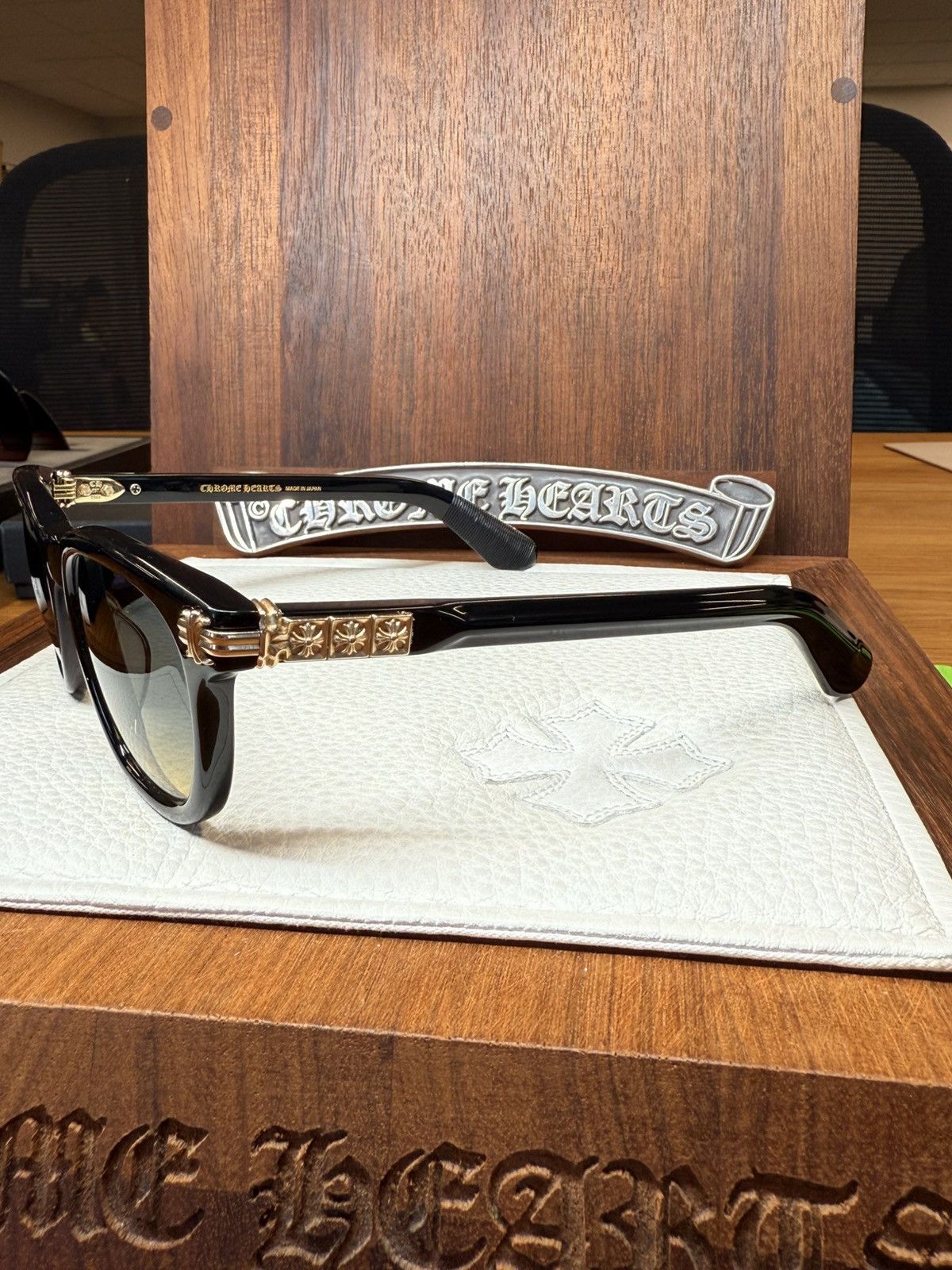 Chrome Hearts Chrome Hearts Smoke Show Sunglasses Size ONE SIZE - 6 Thumbnail