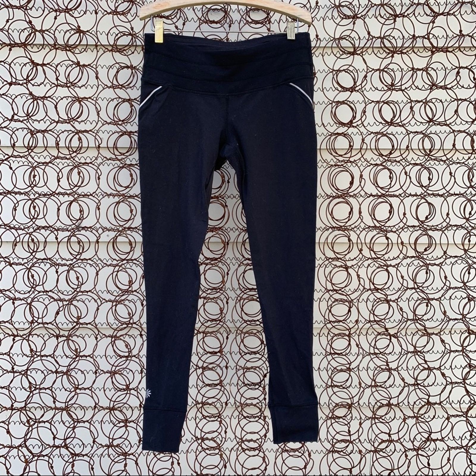 Athleta Athleta Relay Tights leggings black SMALL Size 26" / US 2 / IT 38 - 1 Thumbnail