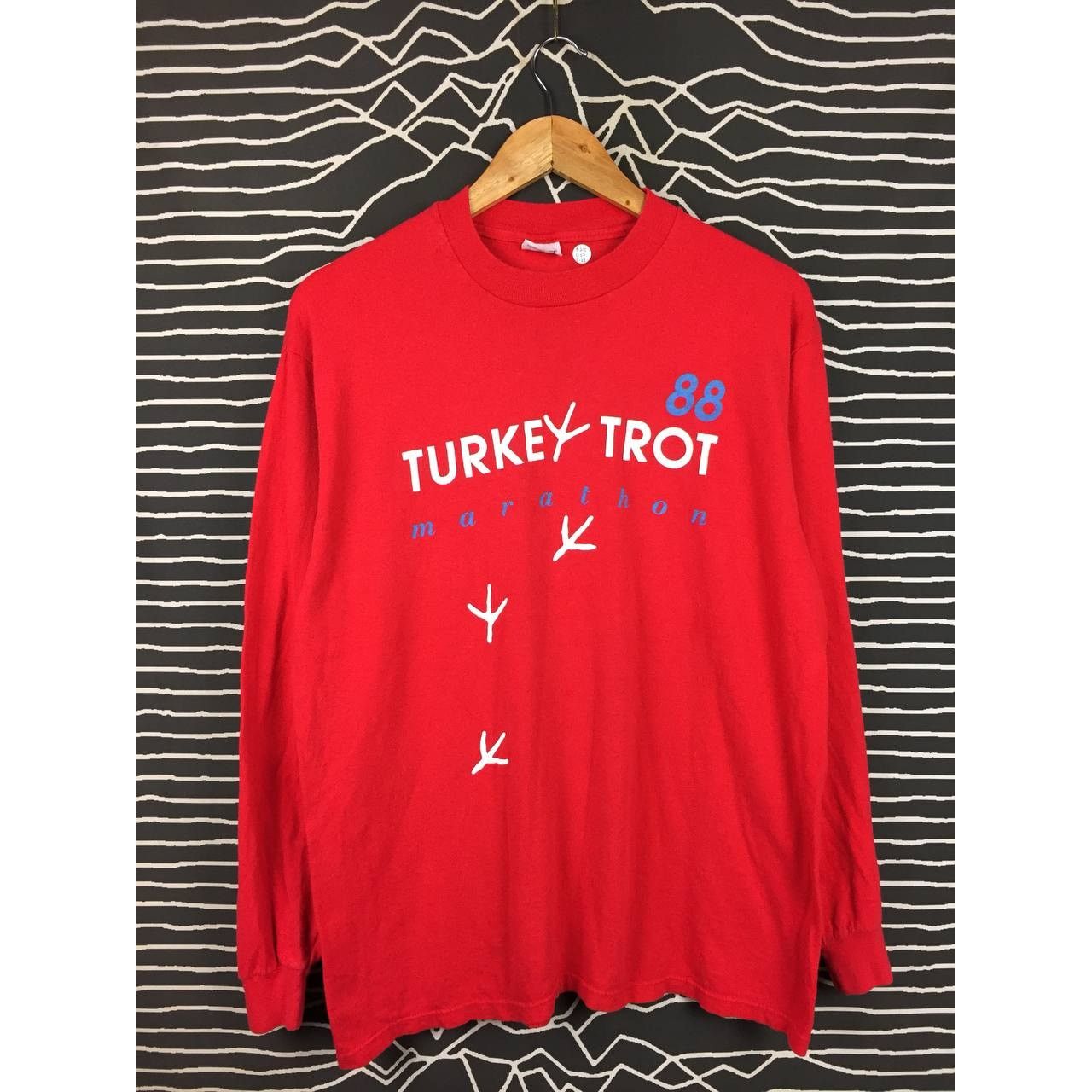 Vintage Vtg 80s Turkey Trot Marathon Champions For Life Tee Size US L / EU 52-54 / 3 - 1 Thumbnail