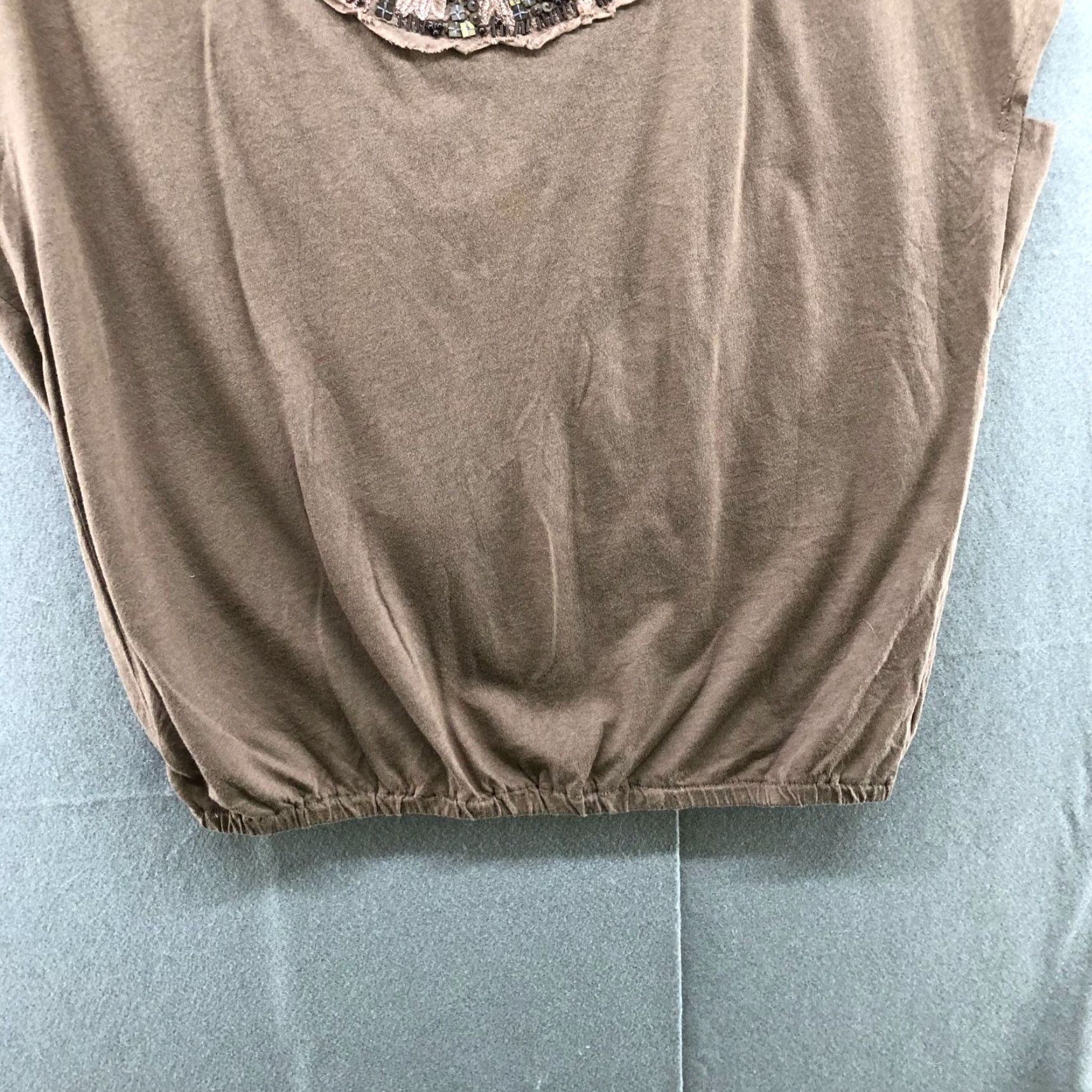 American Eagle Outfitters VINTAGE American Eagle T-Shirt Womens M Brown Sequin Short Sleeve Scoop Neck Bohemian Retro Size M / US 6-8 / IT 42-44 - 4 Thumbnail