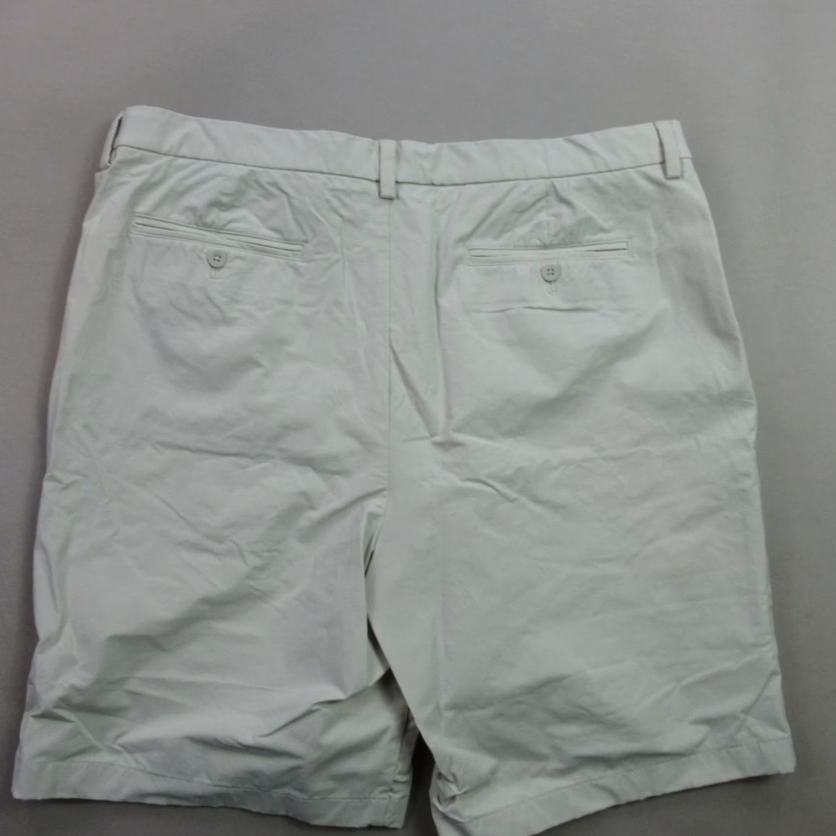 Vineyard Vines Vineyard Vines Shorts Mens 38 White Chino Pockets Hiking Lightweight Shirt Pocket? Size US 38 / EU 54 - 5 Thumbnail