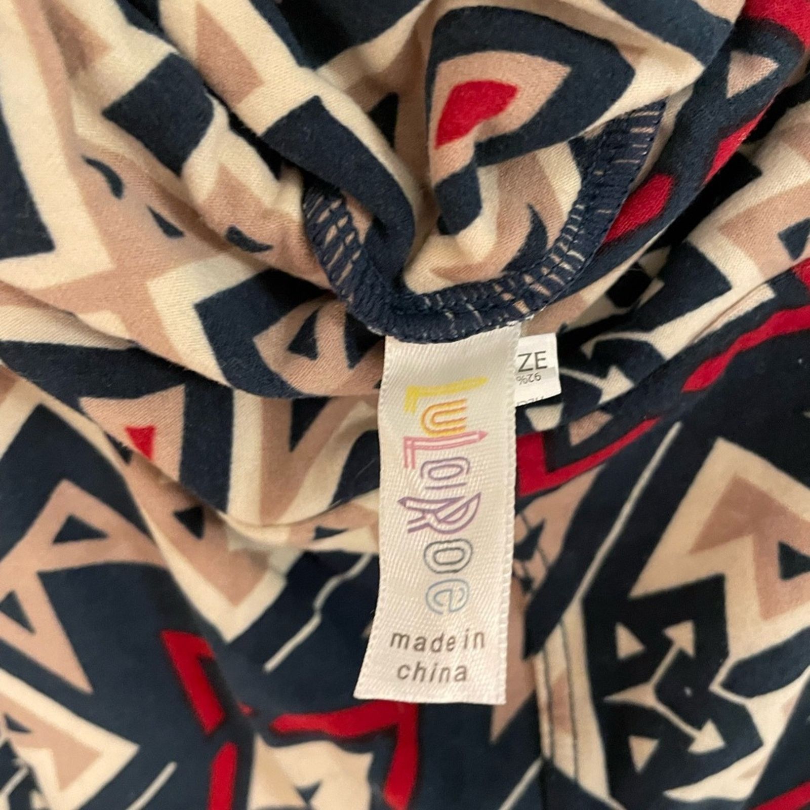 Other 🔴 3 for $15 NWOT Lularoe OS Leggings Size 26" / US 2 / IT 38 - 2 Thumbnail