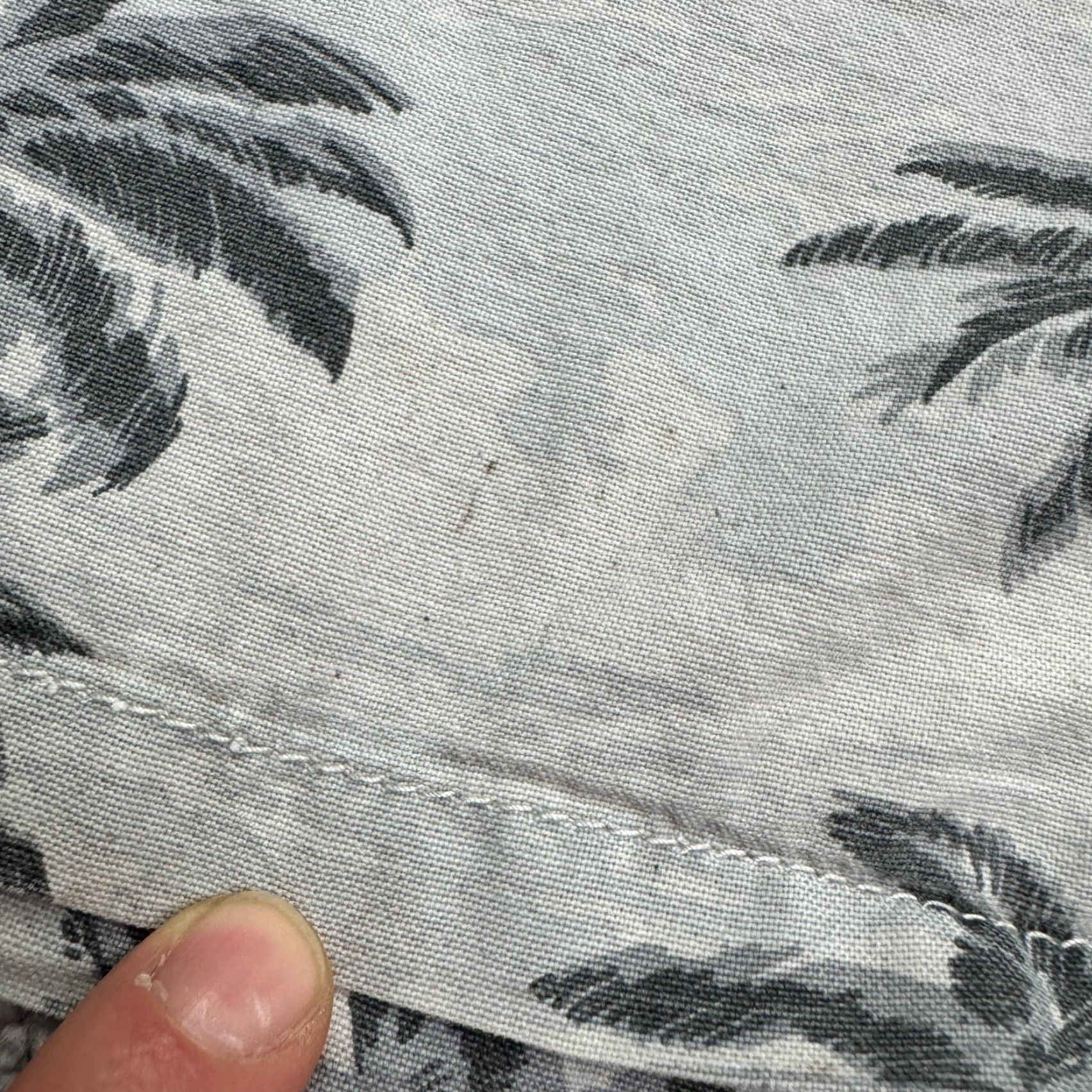 Quiksilver VINTAGE Quicksilver Hawaiian Skeleton Shorts Mens Large Gray Cotton Casual Beachwear Festival 90s Mens Size US 33 - 5 Thumbnail