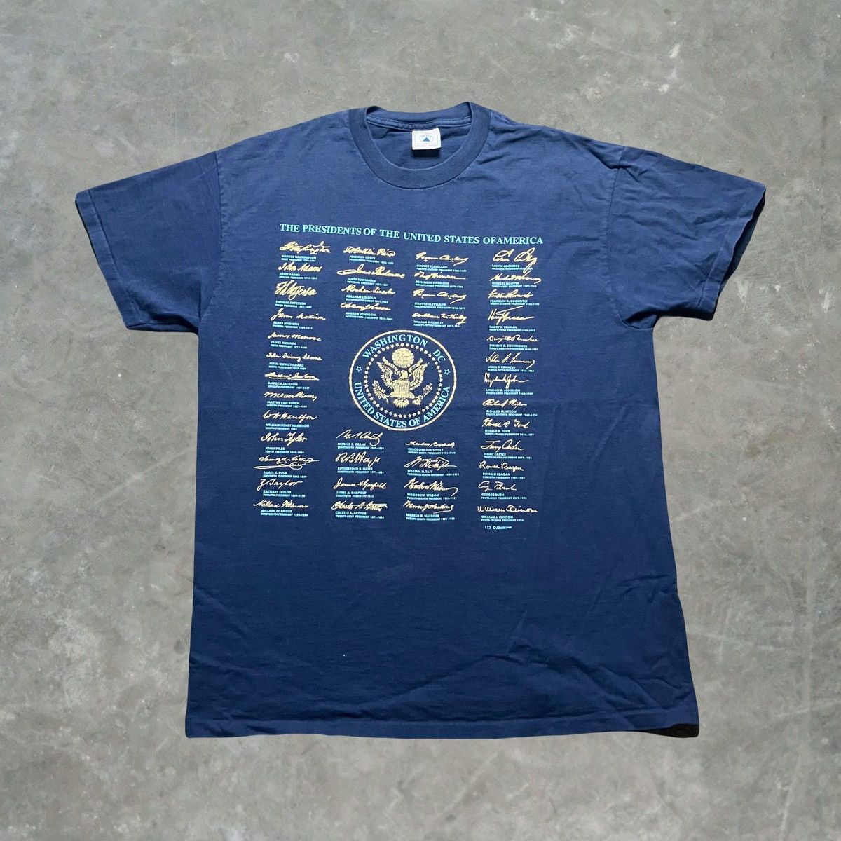 Delta × Vintage Vintage 90s US Presidents Signature Graphic T Shirt Size US L / EU 52-54 / 3 - 2 Thumbnail