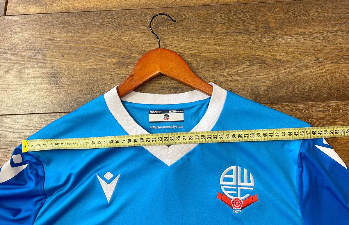 Macron Bolton Wanderers Kit Adult 2XL Shirt Jersey Macron 2022 2023 Size US XXL / EU 58 / 5 - 13 Thumbnail