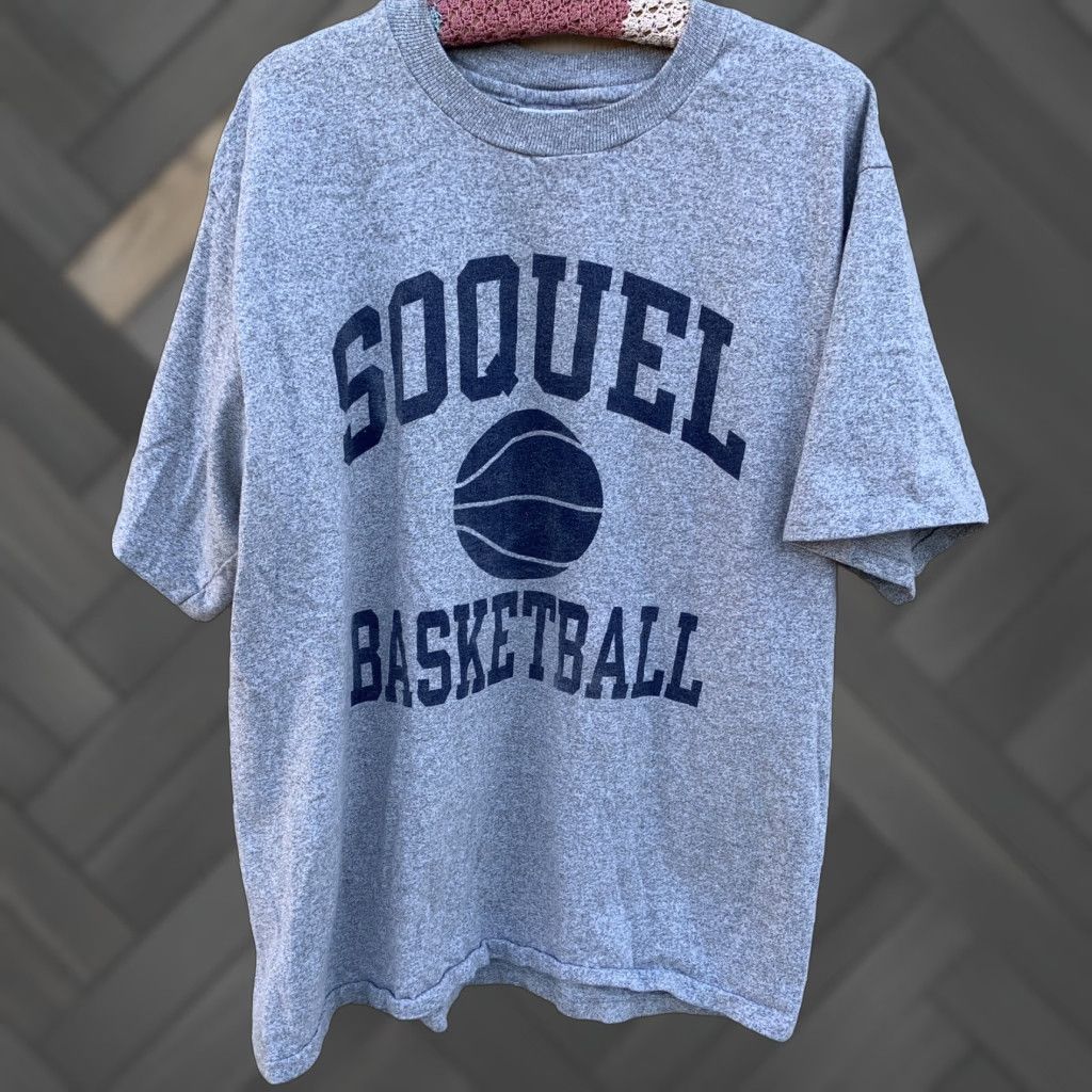 Vintage VINTAGE The Cotton Exchange Soquel Basketball T Shirt Single Stitch Graphic Tee Men L Gray Cotton Blend Short Sleeve Sports 90s 80s Fan Shirt Mens Size US L / EU 52-54 / 3 - 1 Thumbnail