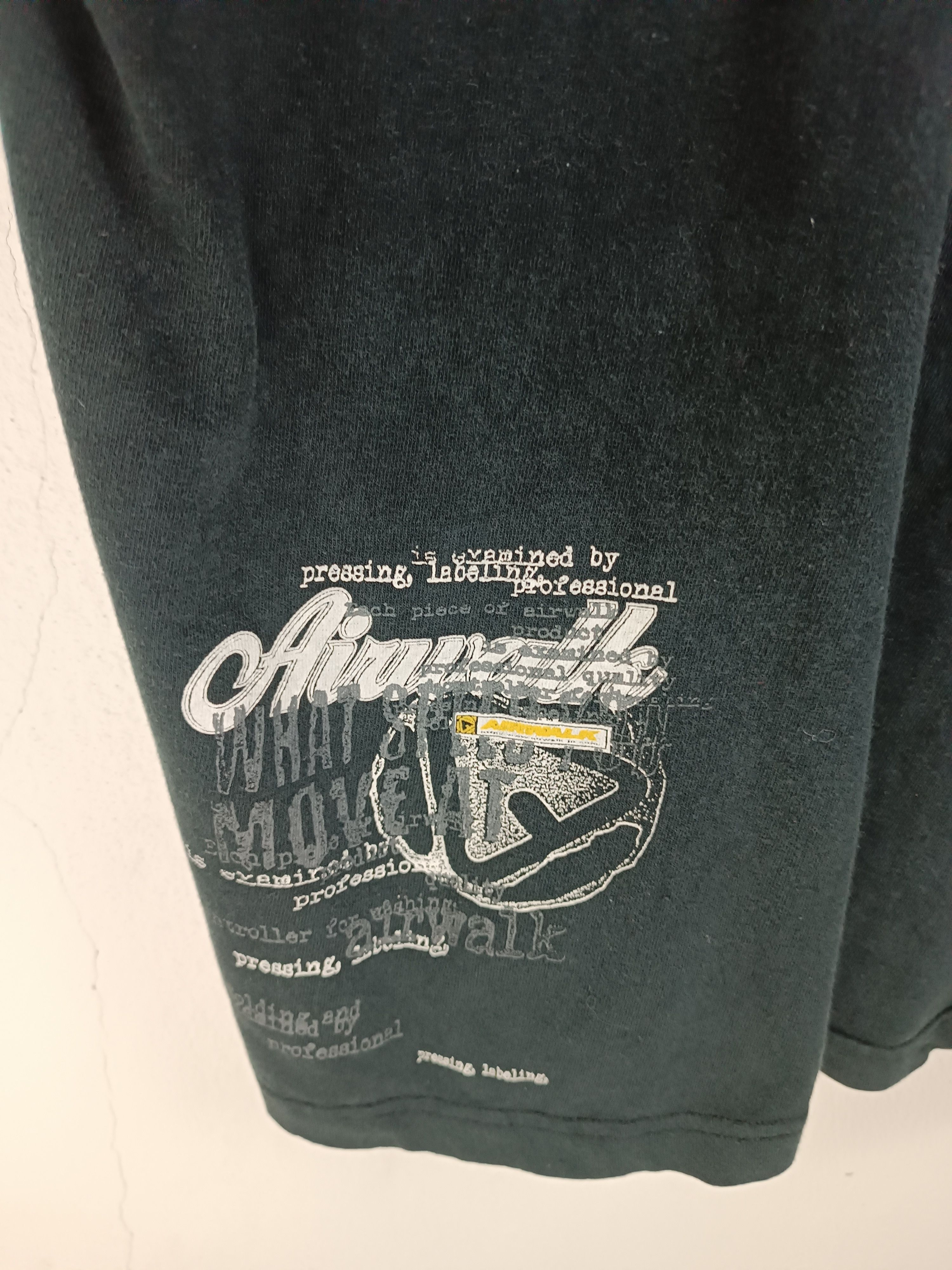 Airwalk THRASHED FADED VINTAGE Y2K AIRWALK VERY RARE JNCO DOGTOWN Size US L / EU 52-54 / 3 - 17 Thumbnail