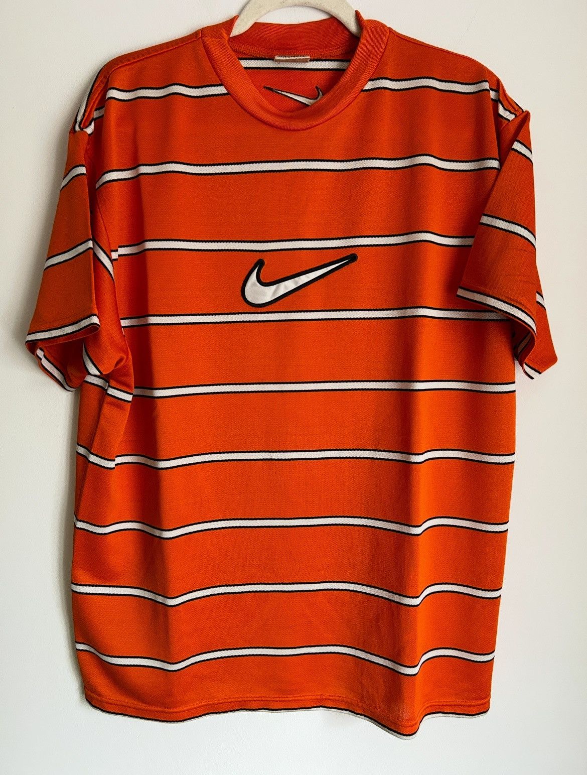 Nike × Vintage Nike center swoosh vintage t shirt 90s Size US L / EU 52-54 / 3 - 1 Thumbnail