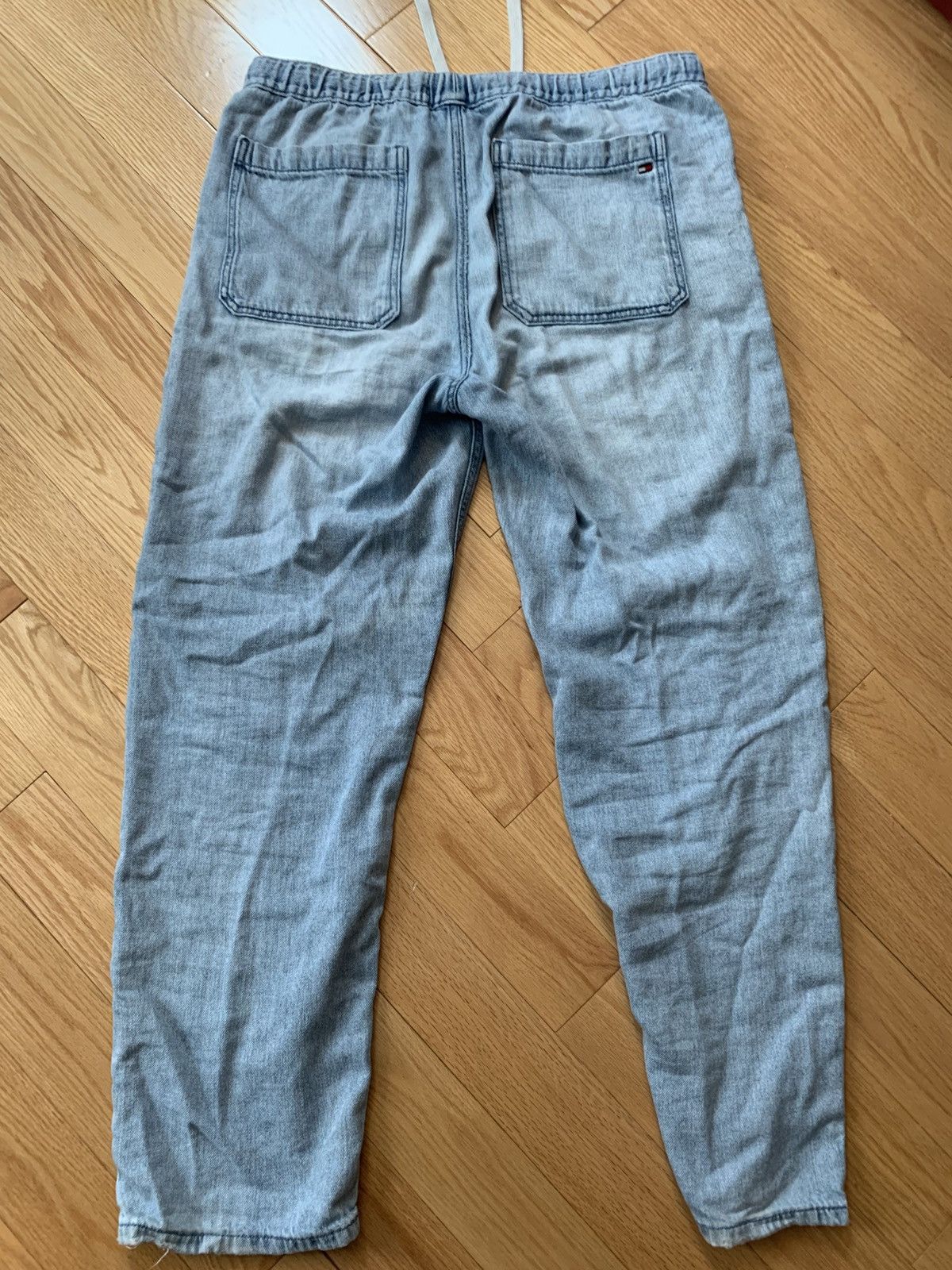 Tommy Hilfiger Tommy Hilfiger ripped jeans Size US 32 / EU 48 - 2 Thumbnail