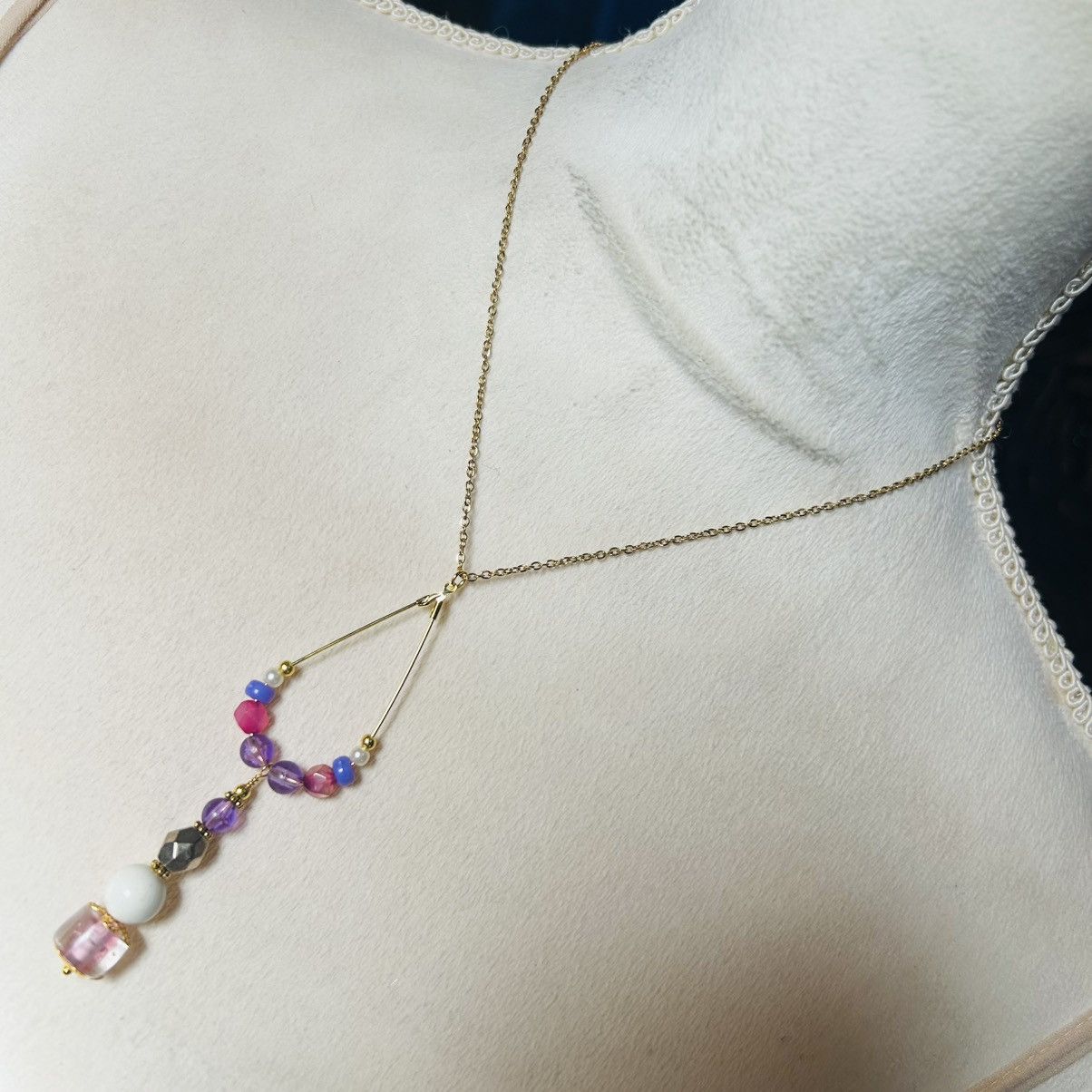 Handmade Handcrafted vintage bead changeable charm pendant necklace Size ONE SIZE - 1 Thumbnail