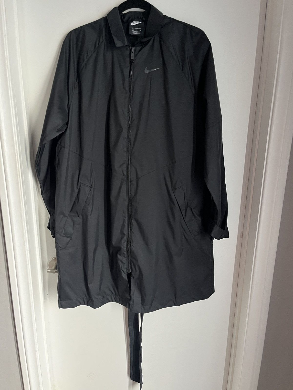Nike NIKE WINDRUNNER WOMEN'S WOVEN TRENCH JACKET Coat L Size L / US 10 / IT 46 - 2 Thumbnail