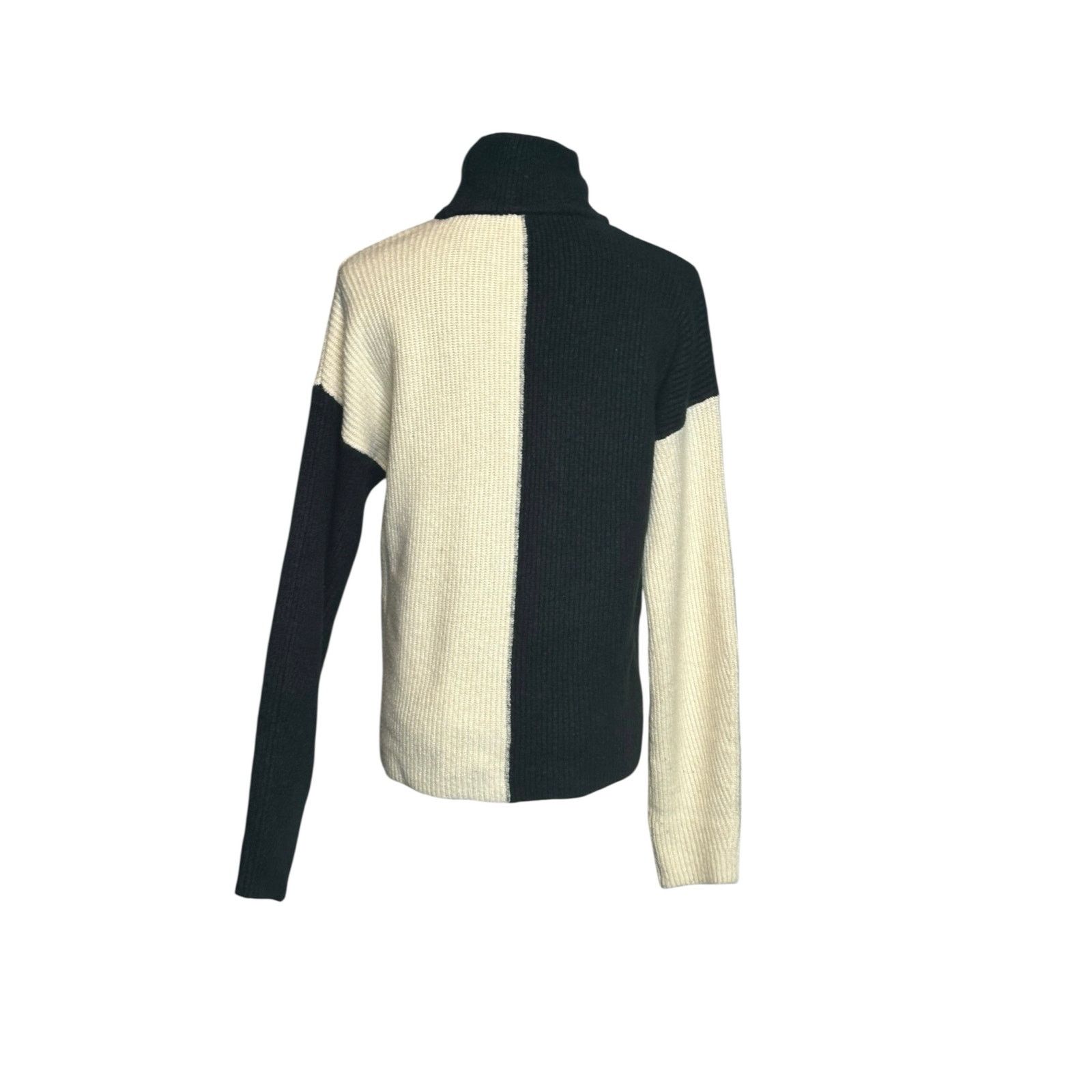 Abercrombie & Fitch Abercrombie & Fitch Color Block Pullover Sweater Size XS Size XS / US 0-2 / IT 36-38 - 9 Thumbnail