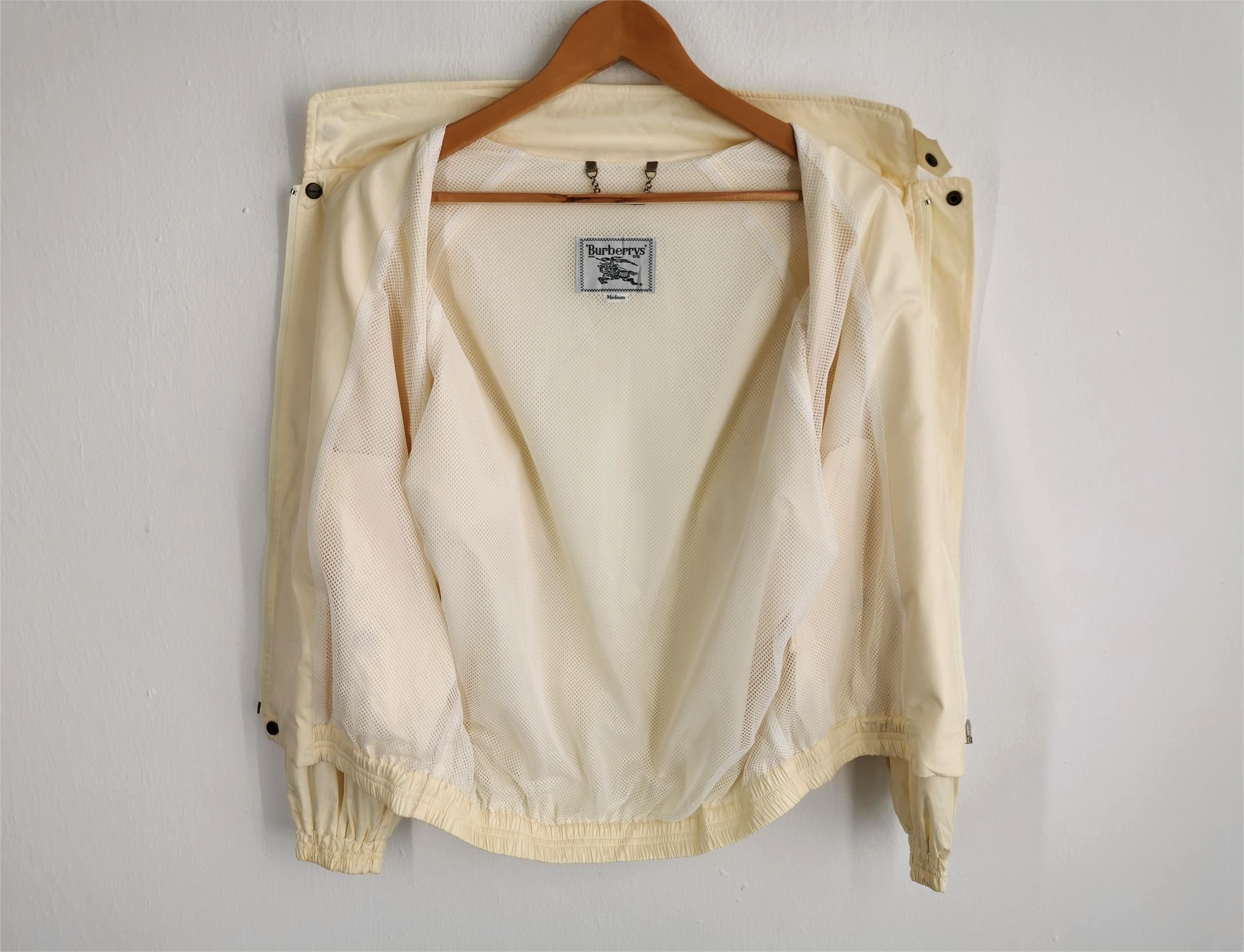 Burberry Vintage 90's Burberrys Windbreaker Jacket Size M Size US M / EU 48-50 / 2 - 4 Thumbnail