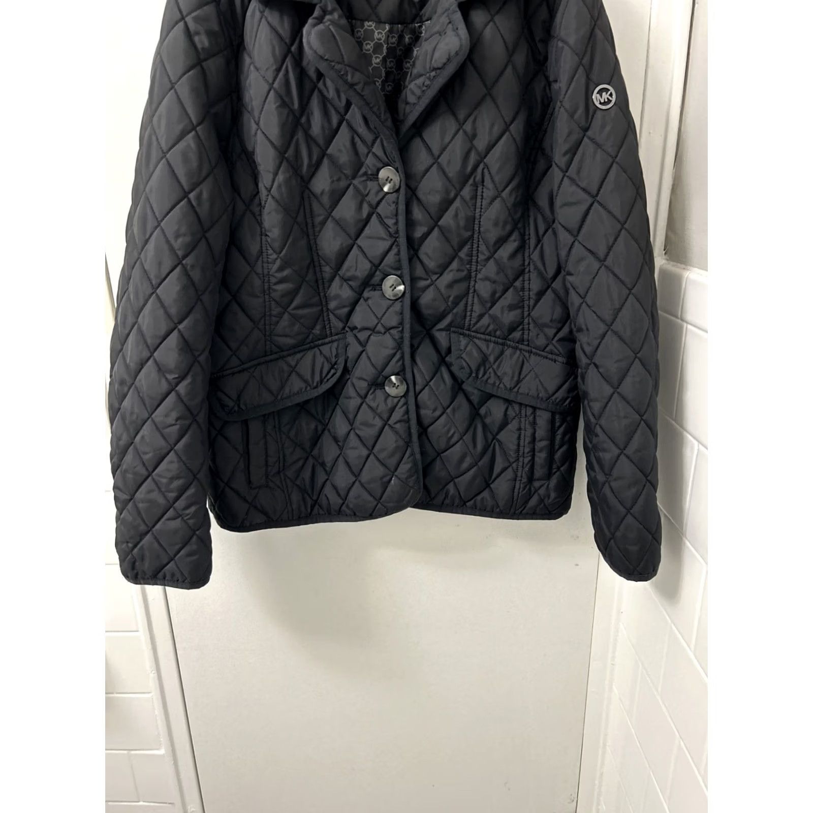 Michael Kors Michael Kors Quilted Jacket Womens M Black Coat Puffer Lined Pockets Monogram Size M / US 6-8 / IT 42-44 - 3 Thumbnail