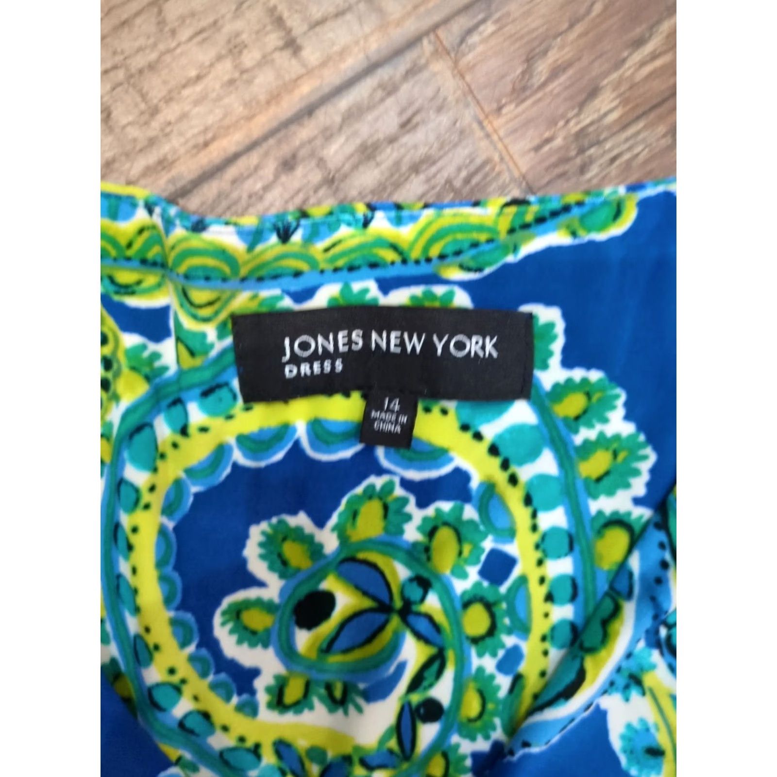 Jones New York VINTAGE? Jones New York Sleeveless Dress sz 14 Blue Green Women's Long Sinched Waist Floral Pattern Midi Wrap Dress Casual Party/Cocktail Women/Xs? No Size XL / US 12-14 / IT 48-50 - 3 Thumbnail