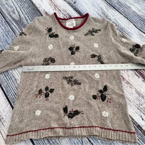 Vintage Vintage Christopher & Banks Hand Embroidered Beige Holiday S Size L / US 10 / IT 46 - 8 Thumbnail