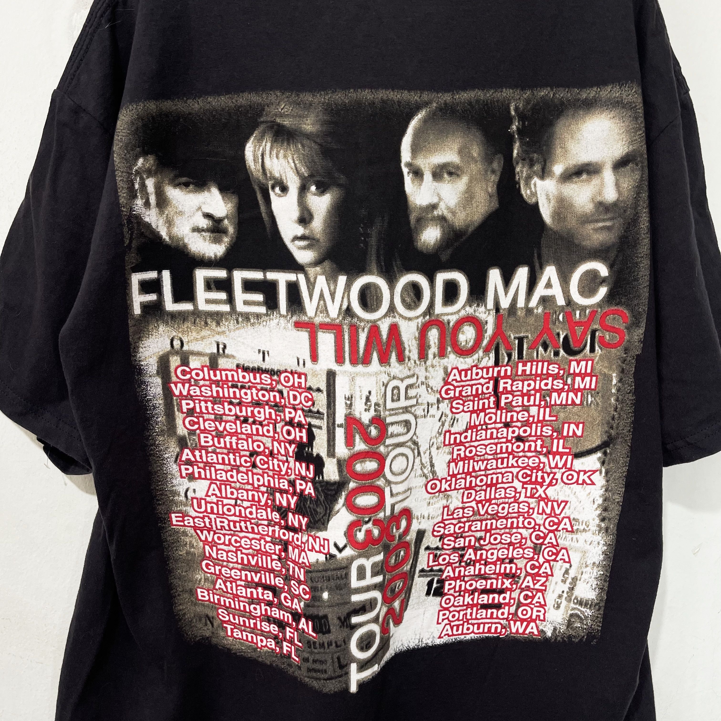 Band Tees Vintage 2003 Fleetwood Mac Tour T-Shirt Size US XL / EU 56 / 4 - 4 Thumbnail