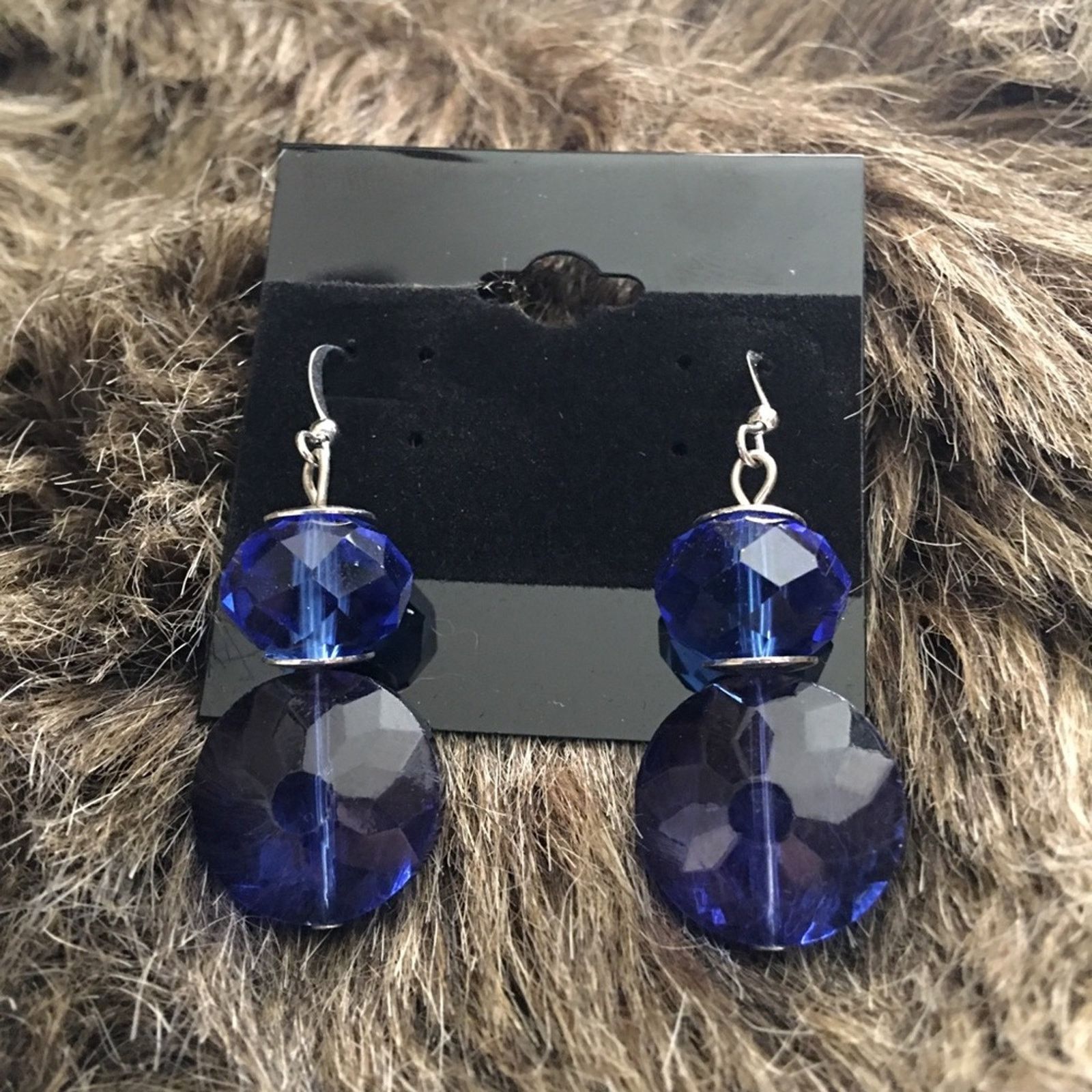 Jewelry Faceted royal blue glass dangle fish hook earrings Size ONE SIZE - 2 Thumbnail