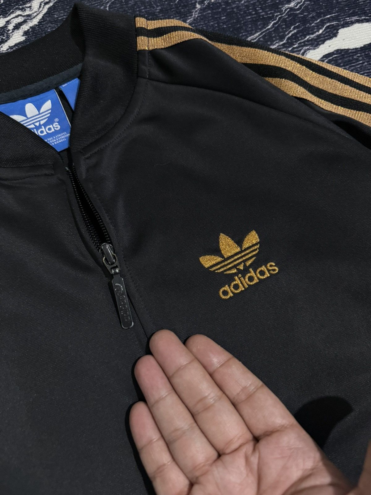 Adidas × Nigo Rare adidas x nigo bear tracktop Size US S / EU 44-46 / 1 - 7 Thumbnail