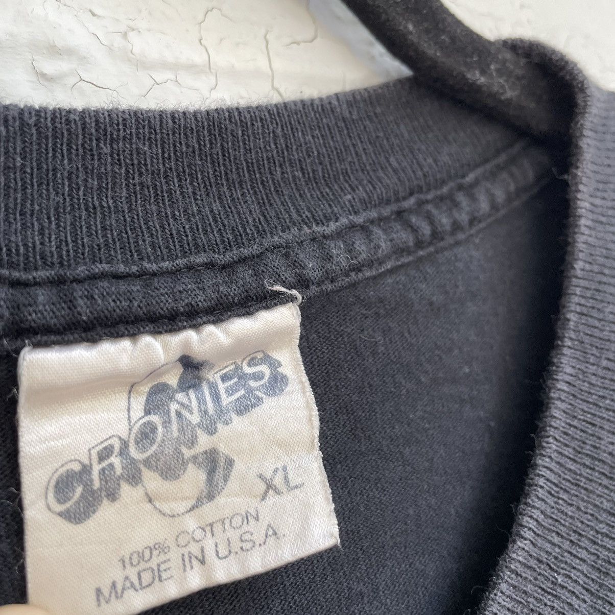 Vintage Vintage Motley Crue shirt Size US XL / EU 56 / 4 - 5 Thumbnail