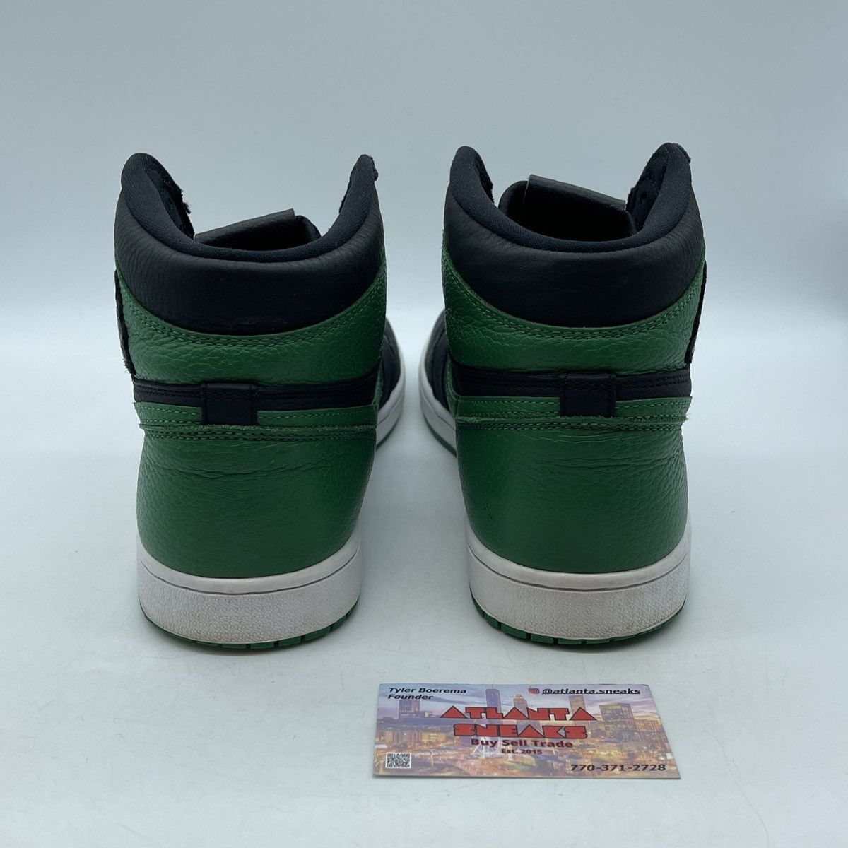 Jordan Brand Air Jordan 1 high pine green 2.0 Size US 10.5 / EU 43-44 - 3 Thumbnail