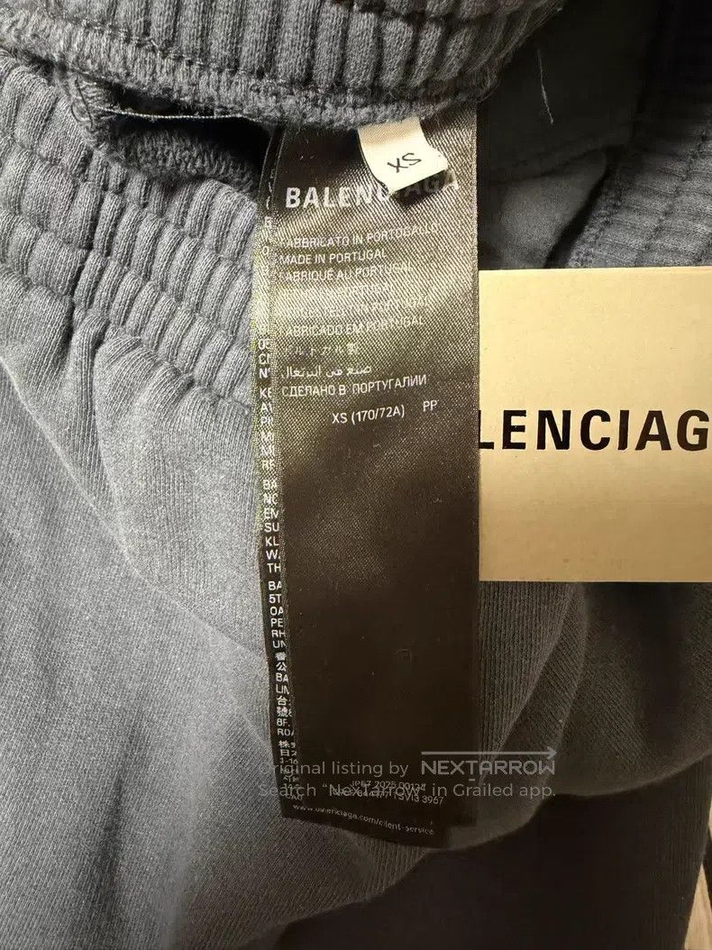 Balenciaga Balenciaga size XS Gray side stripe sport pants Size US 30 / EU 46 - 4 Thumbnail