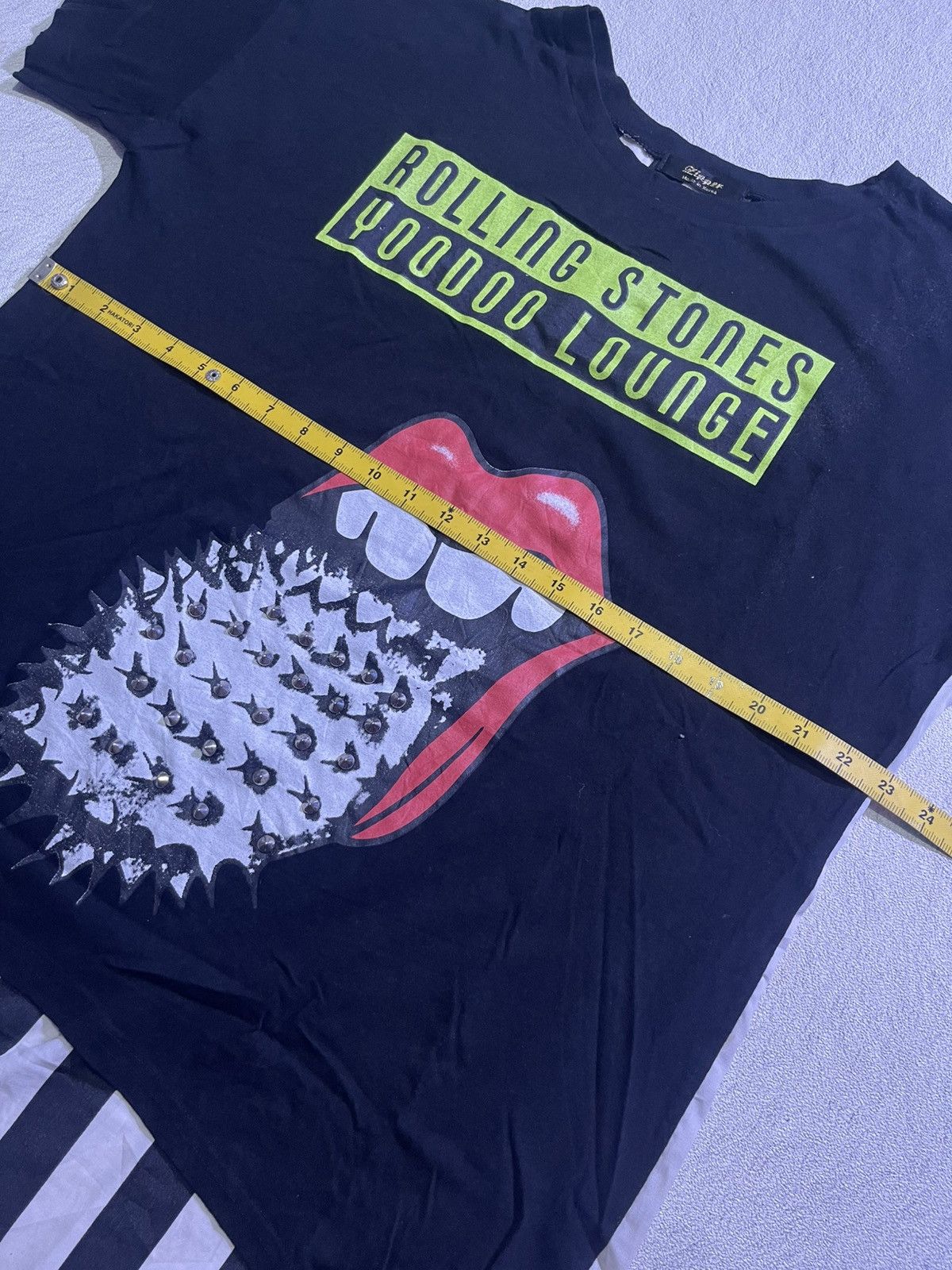 Hysteric Glamour Y2K short tshirt with Rolling Stones motif iron accessories Size US L / EU 52-54 / 3 - 7 Thumbnail