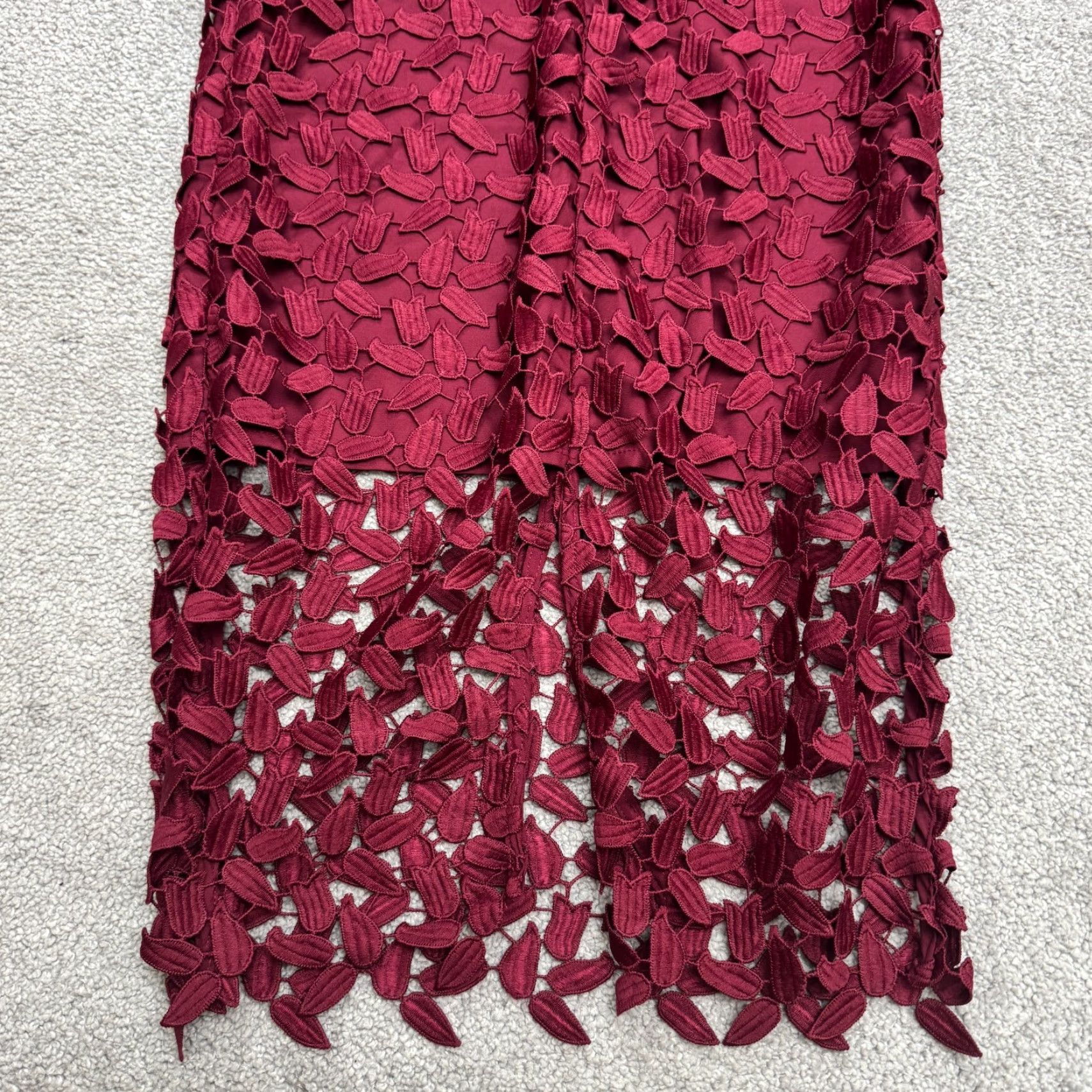 Vintage Bardot Dress Women 4 XS Burgundy Lace Halter Backless Cocktail Knee Length Sheath Party Size S / US 4 / IT 40 - 4 Thumbnail