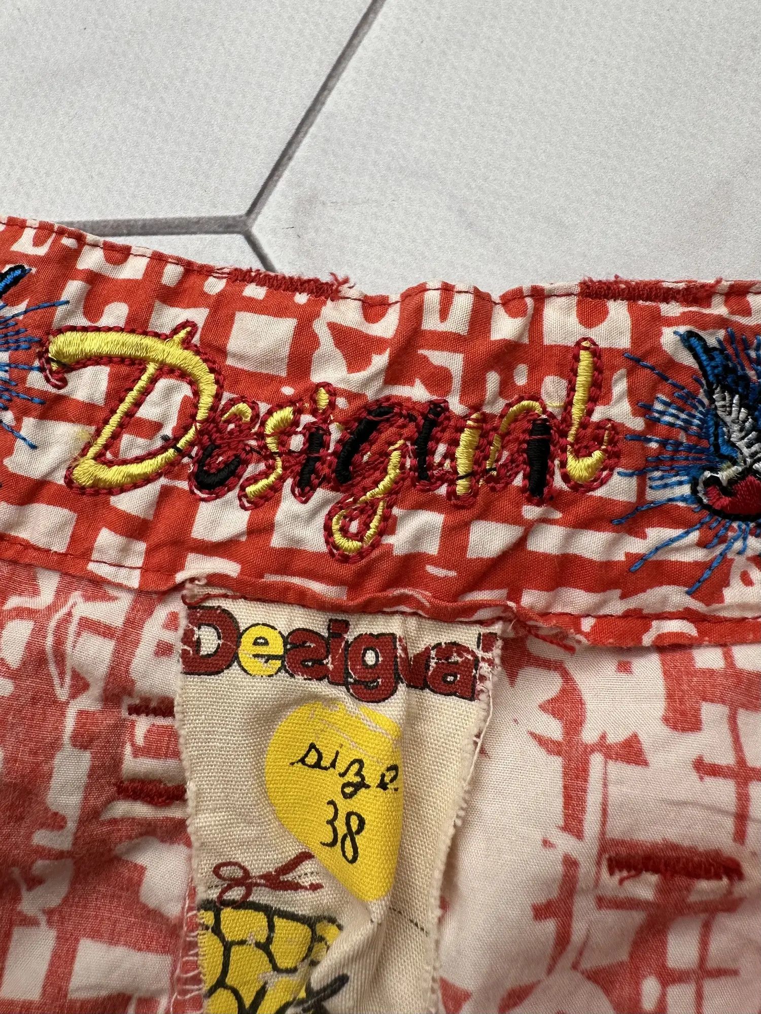 Desigual Desigual Vintage Cargo Skirt (B94) Size 29" - 5 Thumbnail