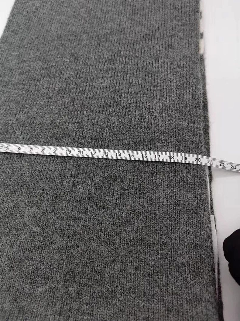 Thom Browne Thom browne Gray four-striped cashmere scarf 2504-Nextarrow Size ONE SIZE - 5 Thumbnail