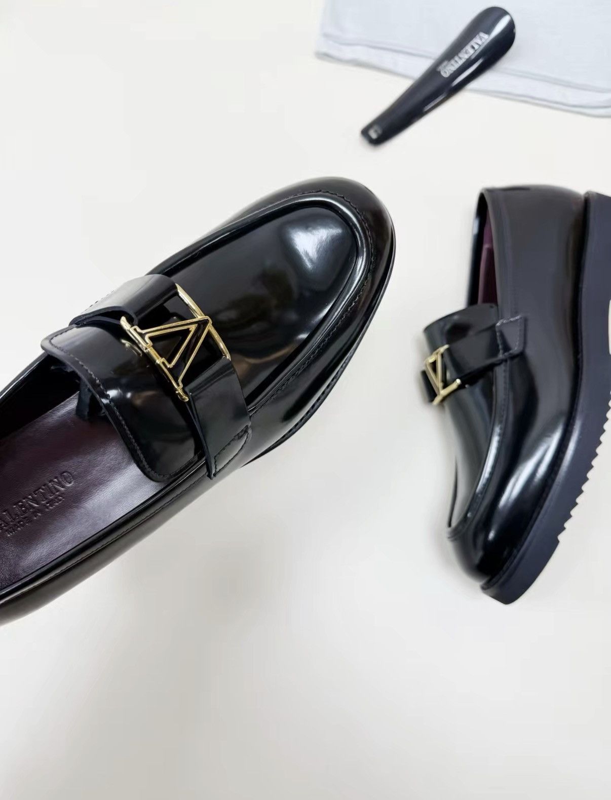 Valentino VALENTINO Thick & Light Sole Casual Leather Shoes J30 Size US 7 / EU 40 - 5 Thumbnail