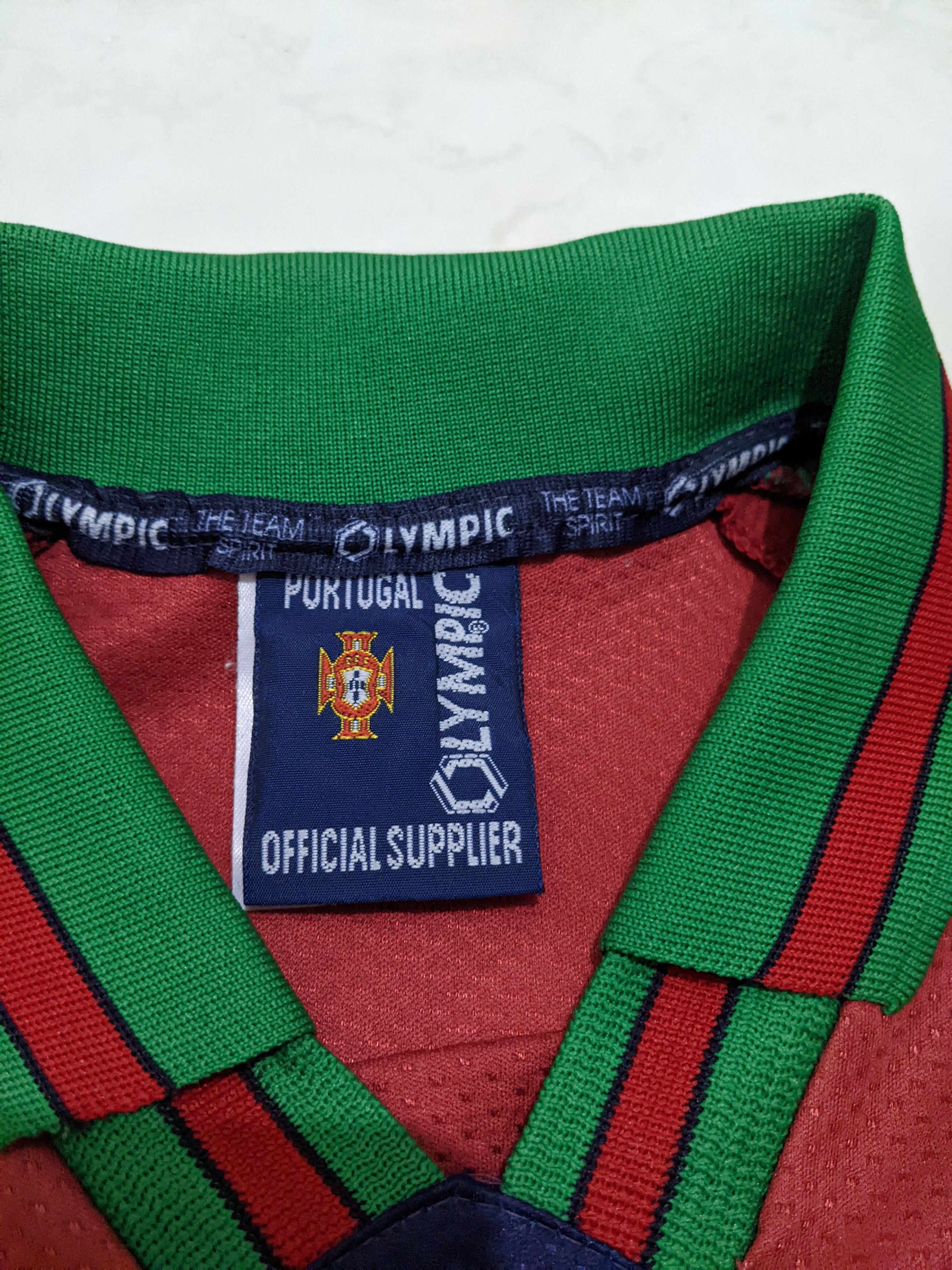 Vintage Jersey Portugal euro 1996 home Rui Costa football shirt Size US XL / EU 56 / 4 - 10 Thumbnail