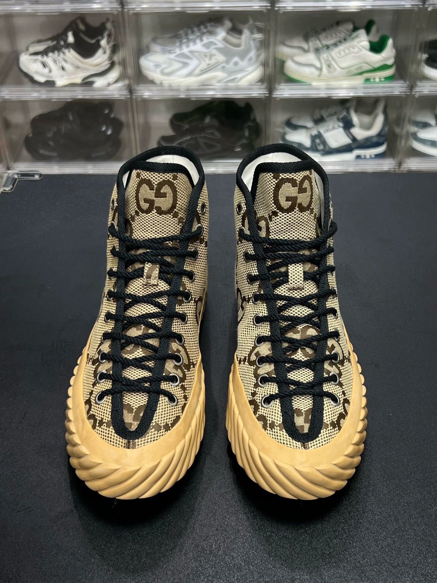 Gucci gucci high-top sneakers in beige color Size US 8 / EU 41 - 2 Thumbnail