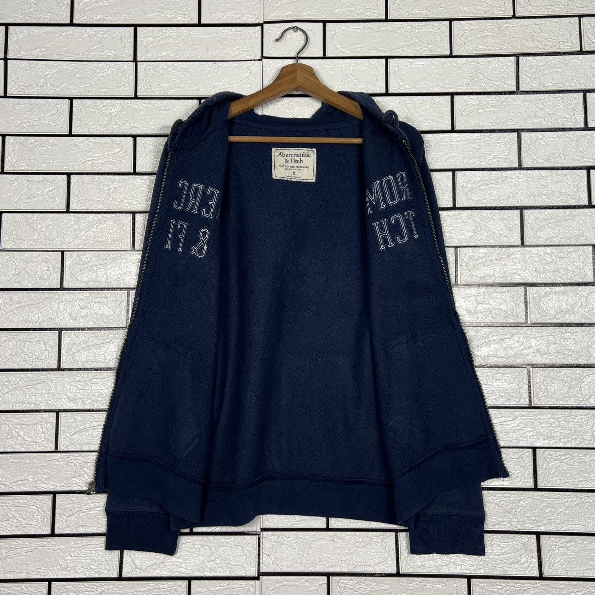 Abercrombie & Fitch ABERCROMBIE & FITCH Big Logo Zipper Hoodies #4186-C191 Size US S / EU 44-46 / 1 - 11 Thumbnail