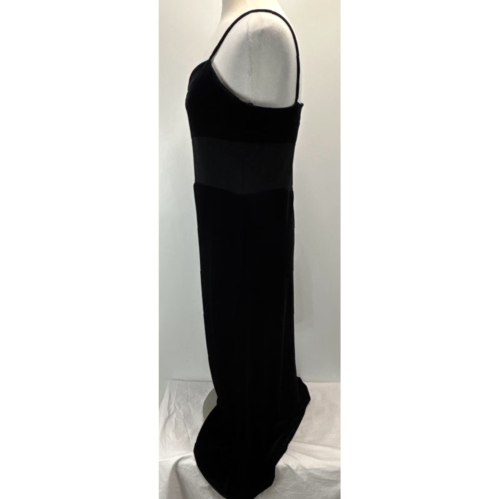 Alanui VINTAGE La Nuit Black Velvet Maxi Dress Gown 1990s Women's Size 12 Goth Eveningwear Size XL / US 12-14 / IT 48-50 - 2 Thumbnail