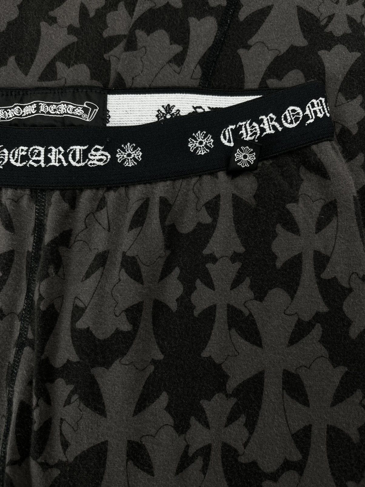 Chrome Hearts Chrome Hearts Cemetery Cross Allover Logo Print Leggings Size 26" / US 2 / IT 38 - 3 Thumbnail