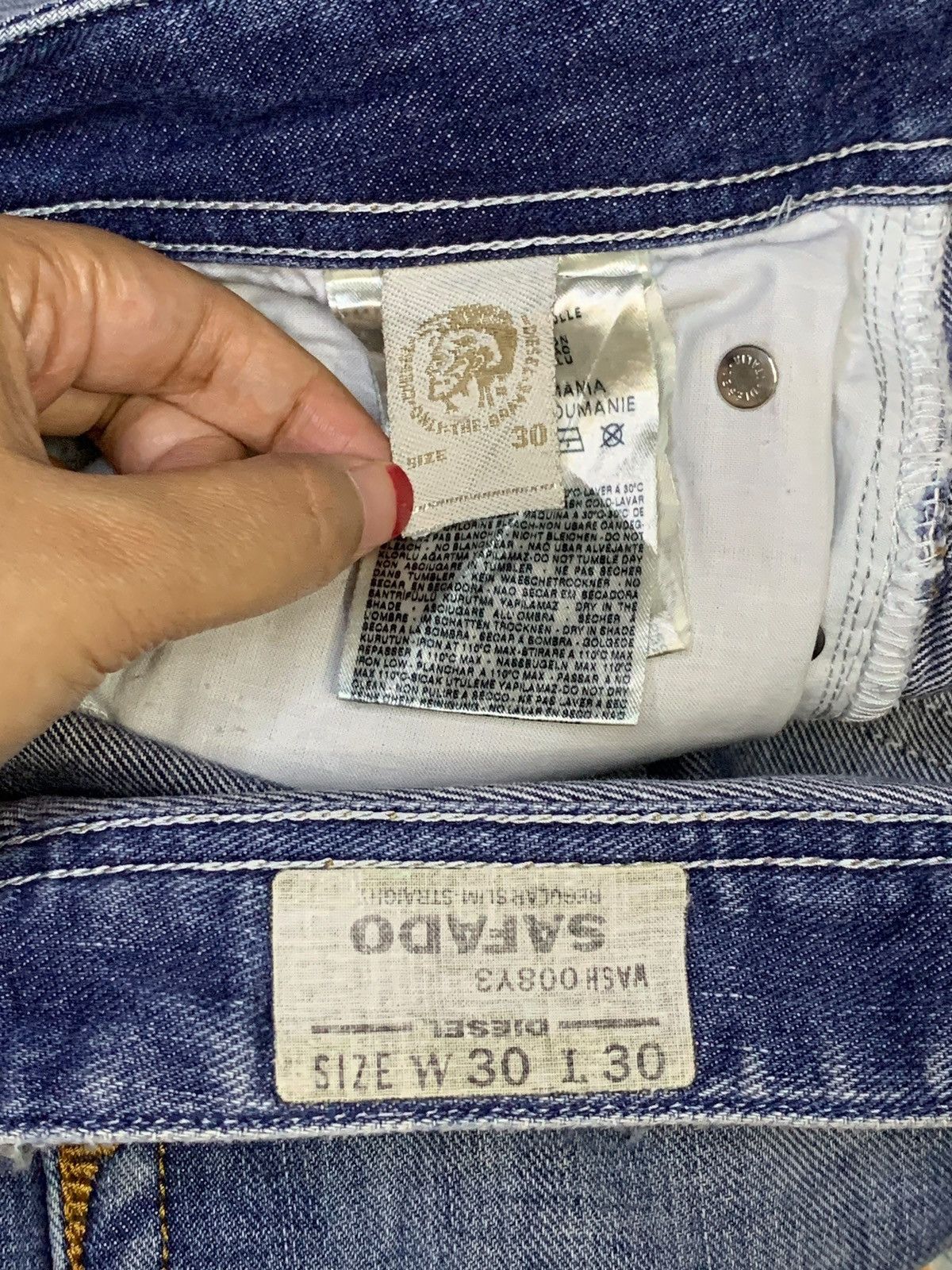 Diesel SALES🔥Vintage Diesel Faded Wash Distressed Button Fly Jeans Size US 33 - 9 Thumbnail