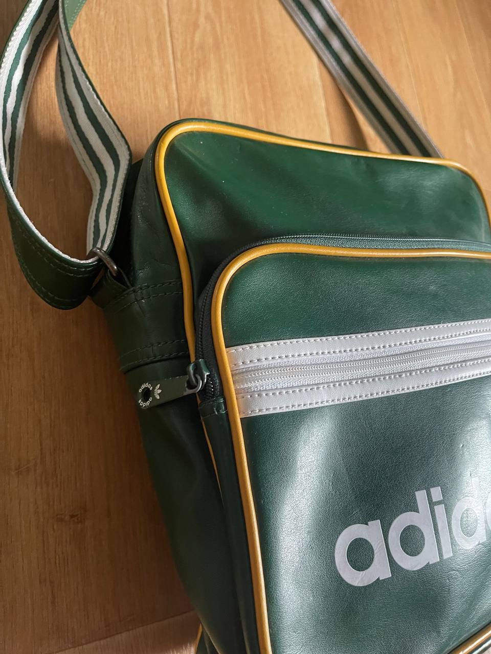 Adidas × Vintage Adidas Messenger Bag Green Yellow Trefoil Logo Retro 90s Size ONE SIZE - 5 Thumbnail