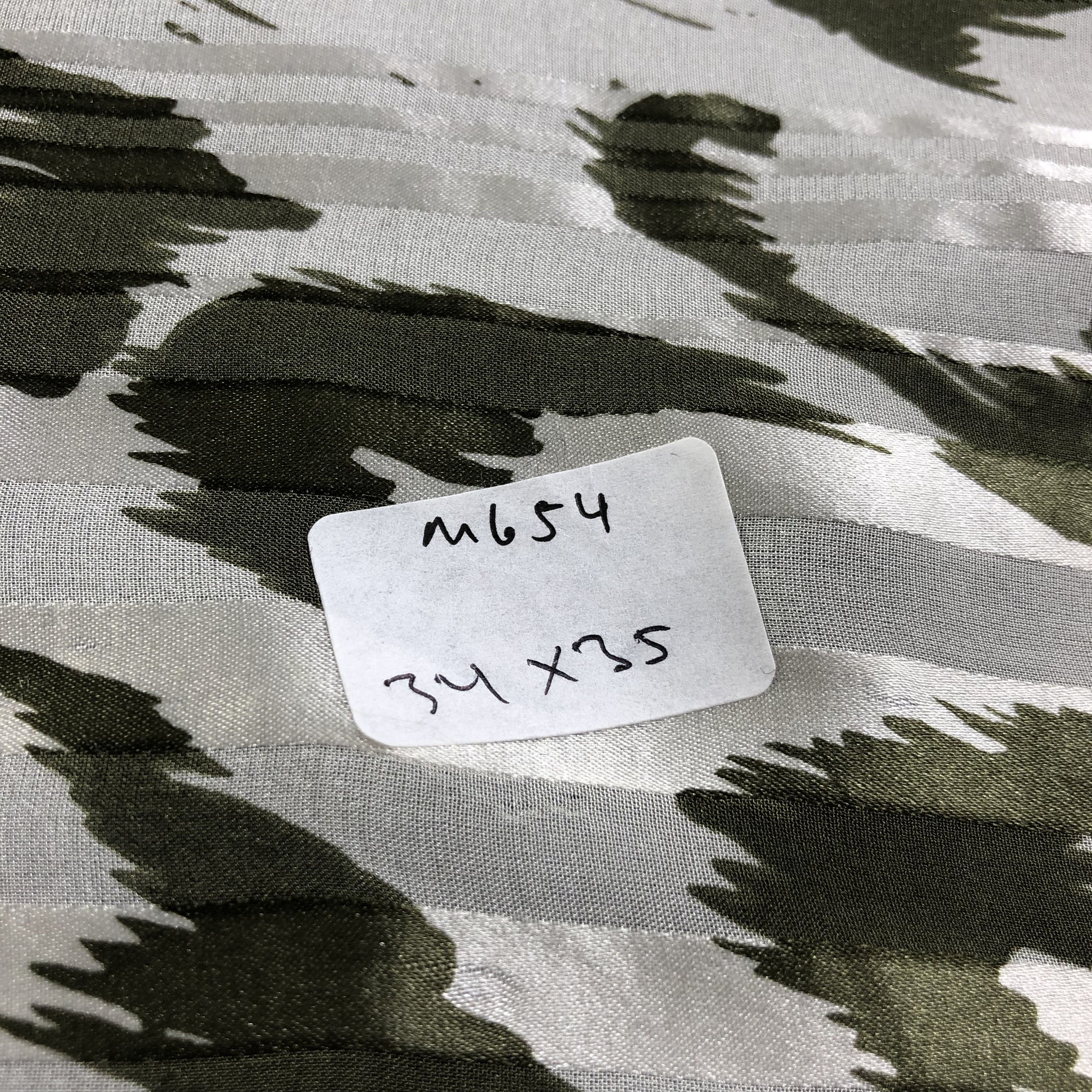 Hypebeast Luxury Design Silk Scarf M654 Size ONE SIZE - 4 Thumbnail