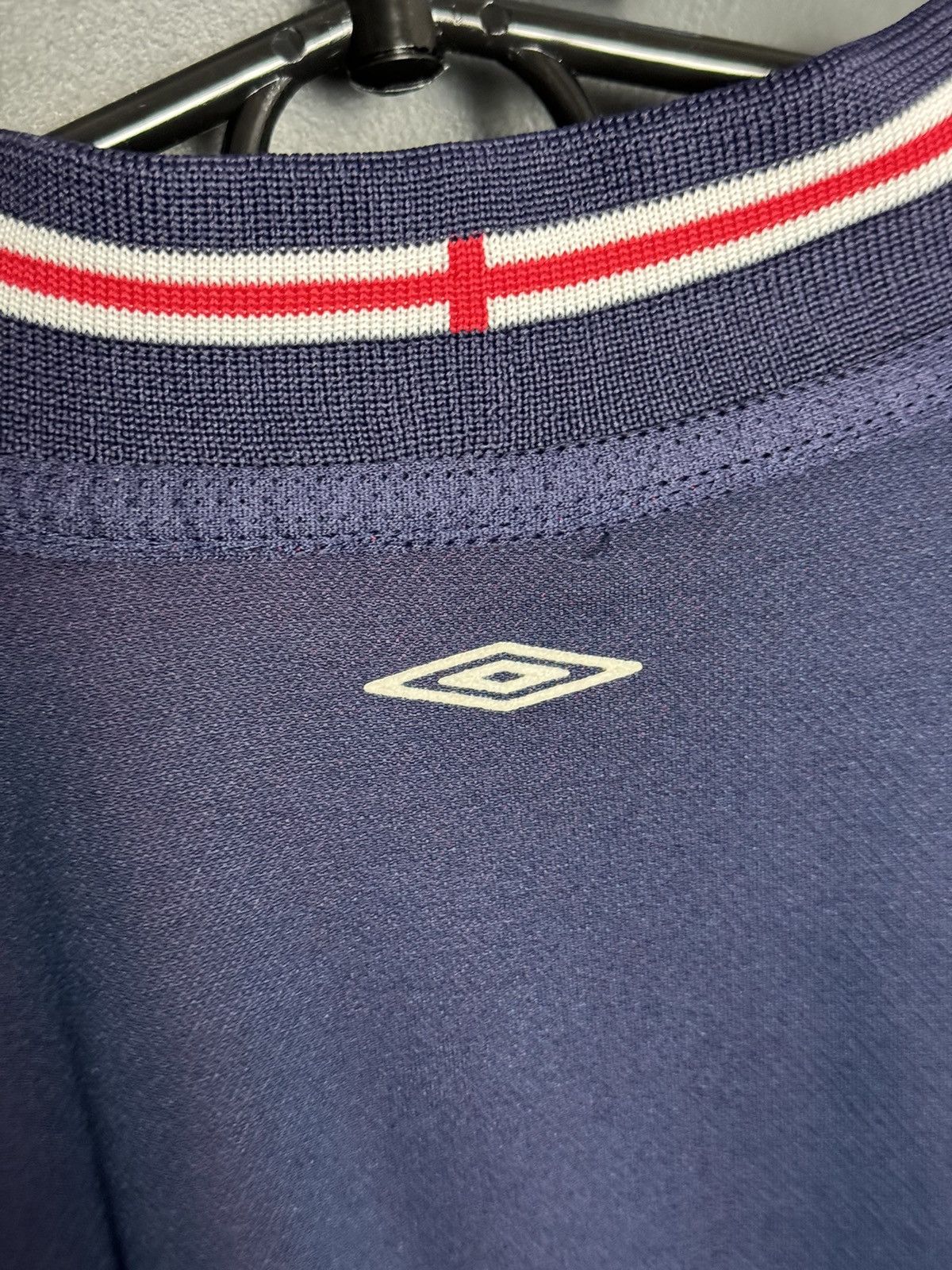 Umbro Double Sided England 02/04 Away Football Jersey T-Shirt Size US XL / EU 56 / 4 - 6 Thumbnail