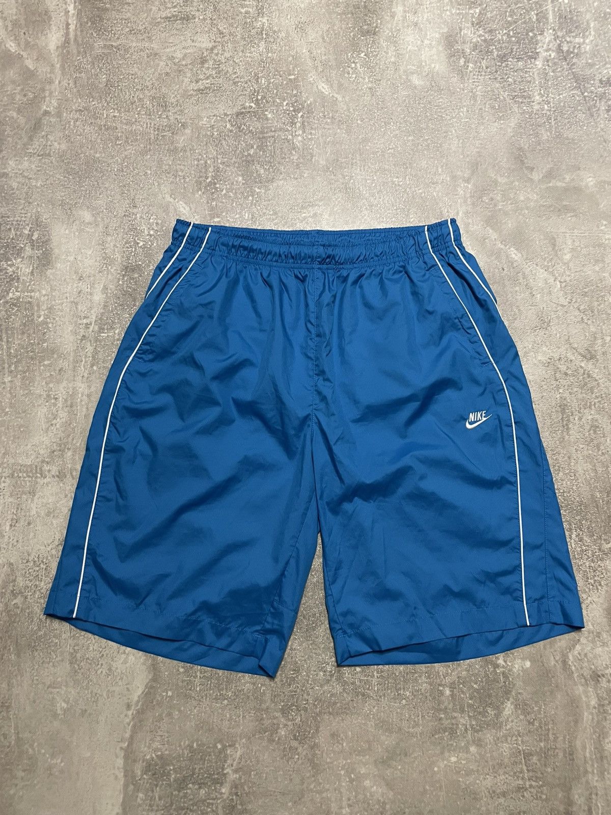 Nike × Vintage Vintage Nike Nylon Blue Shorts Drill Y2K Size US 34 / EU 50 - 1 Thumbnail